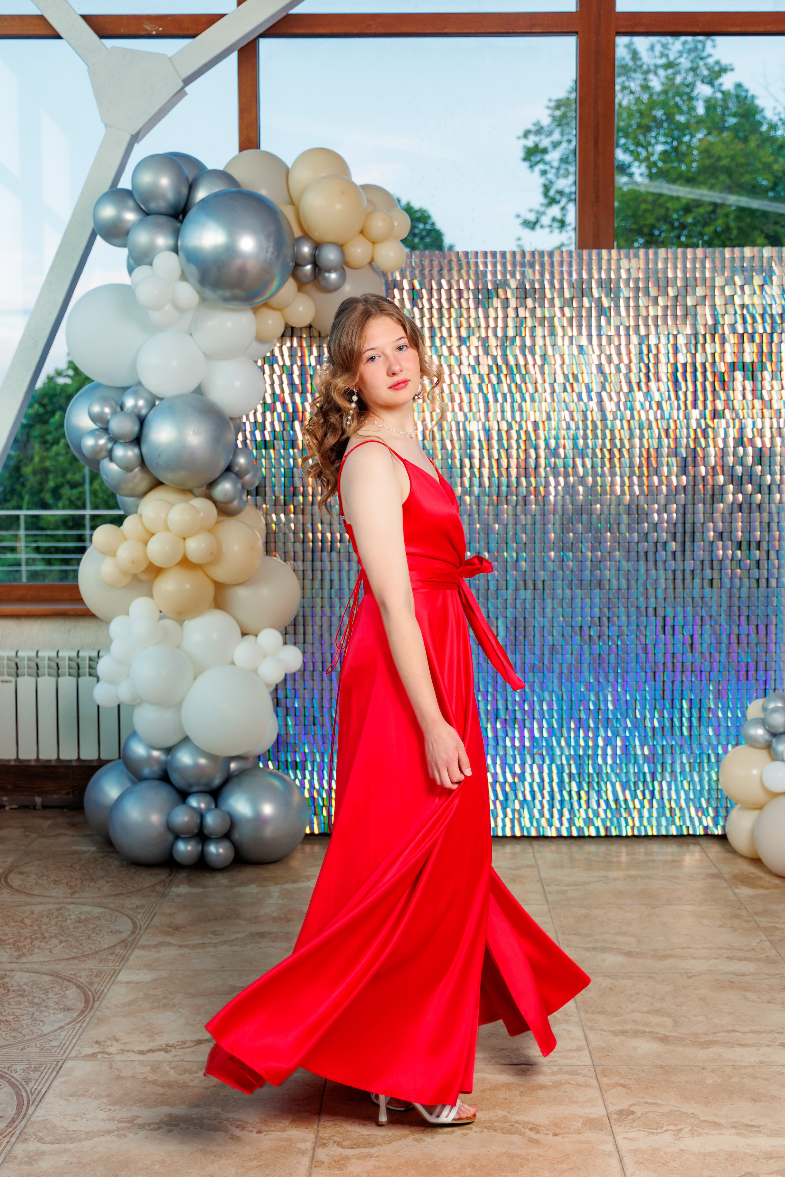 Выпускной в школе. Школьный фотограф Саратов Золотарь Ольга