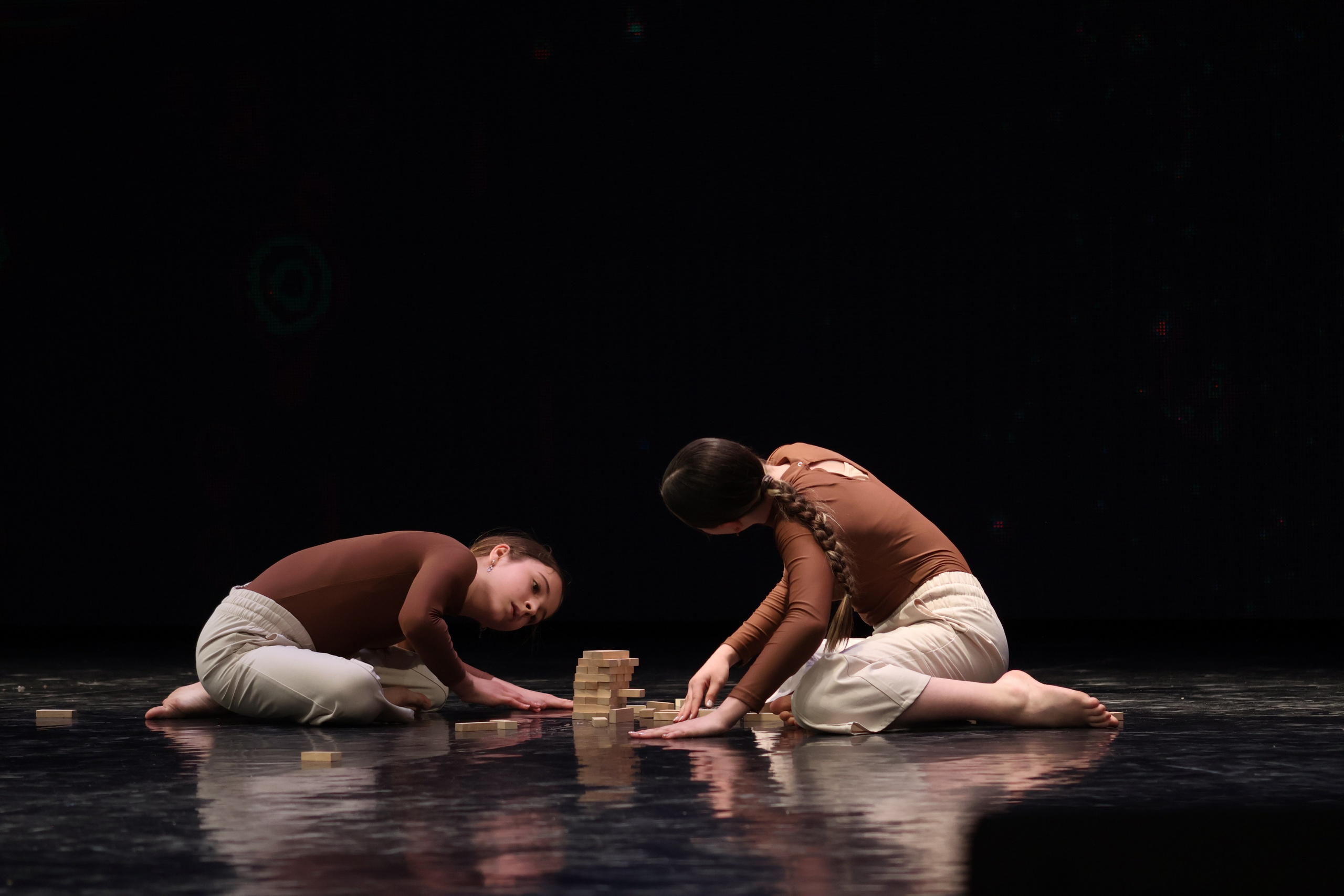 13 апреля, г. Томск. Золотое яблочко