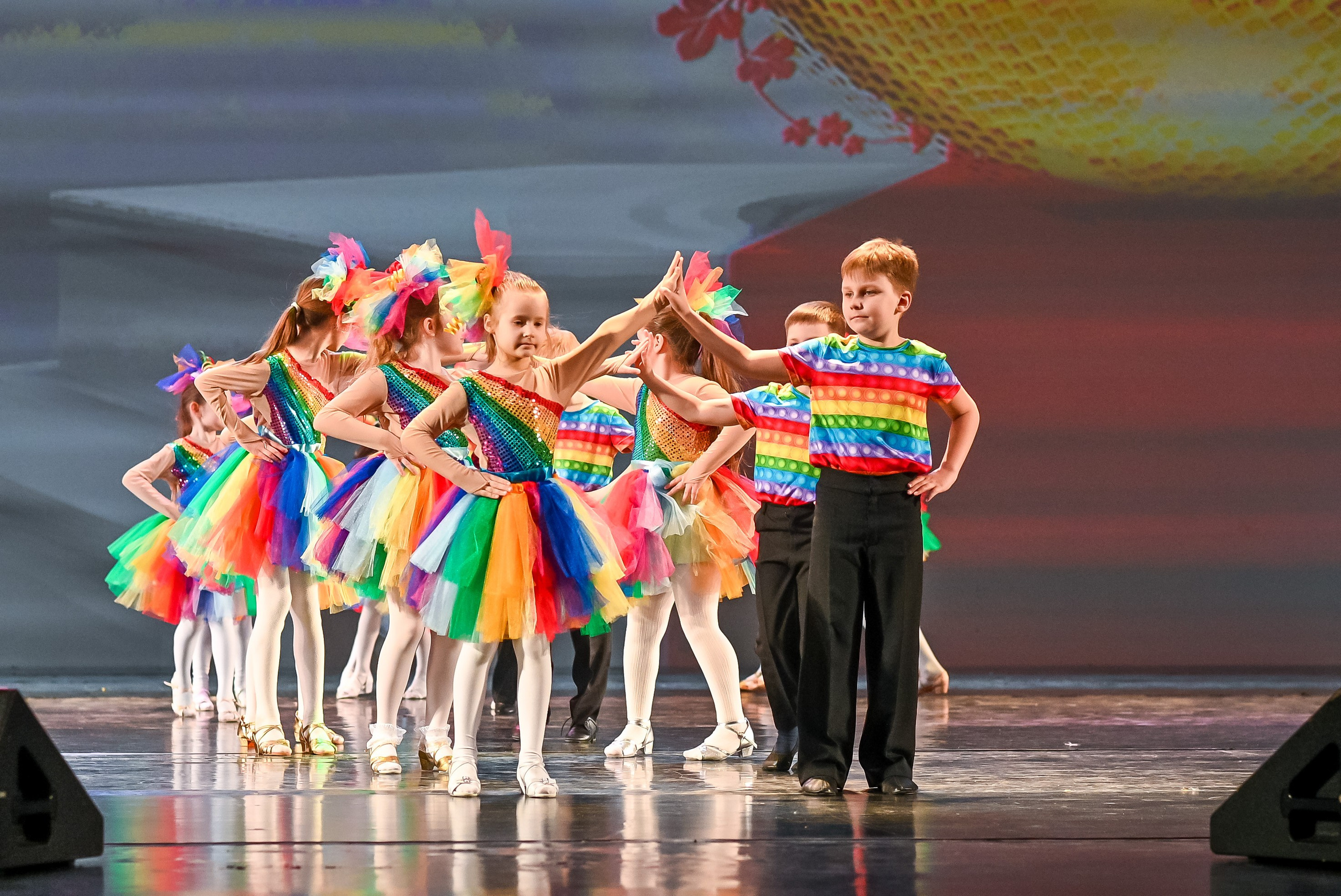 23 апреля, часть 3, БКЗ Октябрьский, г. Санкт-Петербург. Золотое яблочко