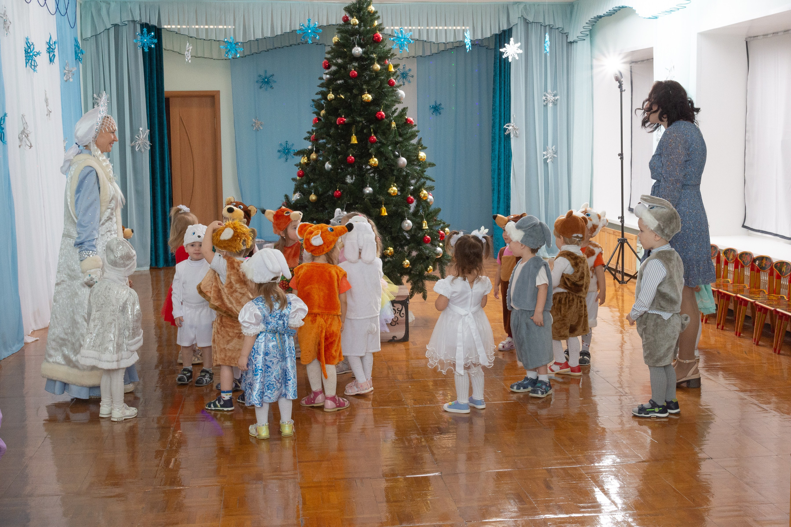 Новогодний утренник в саду 2023