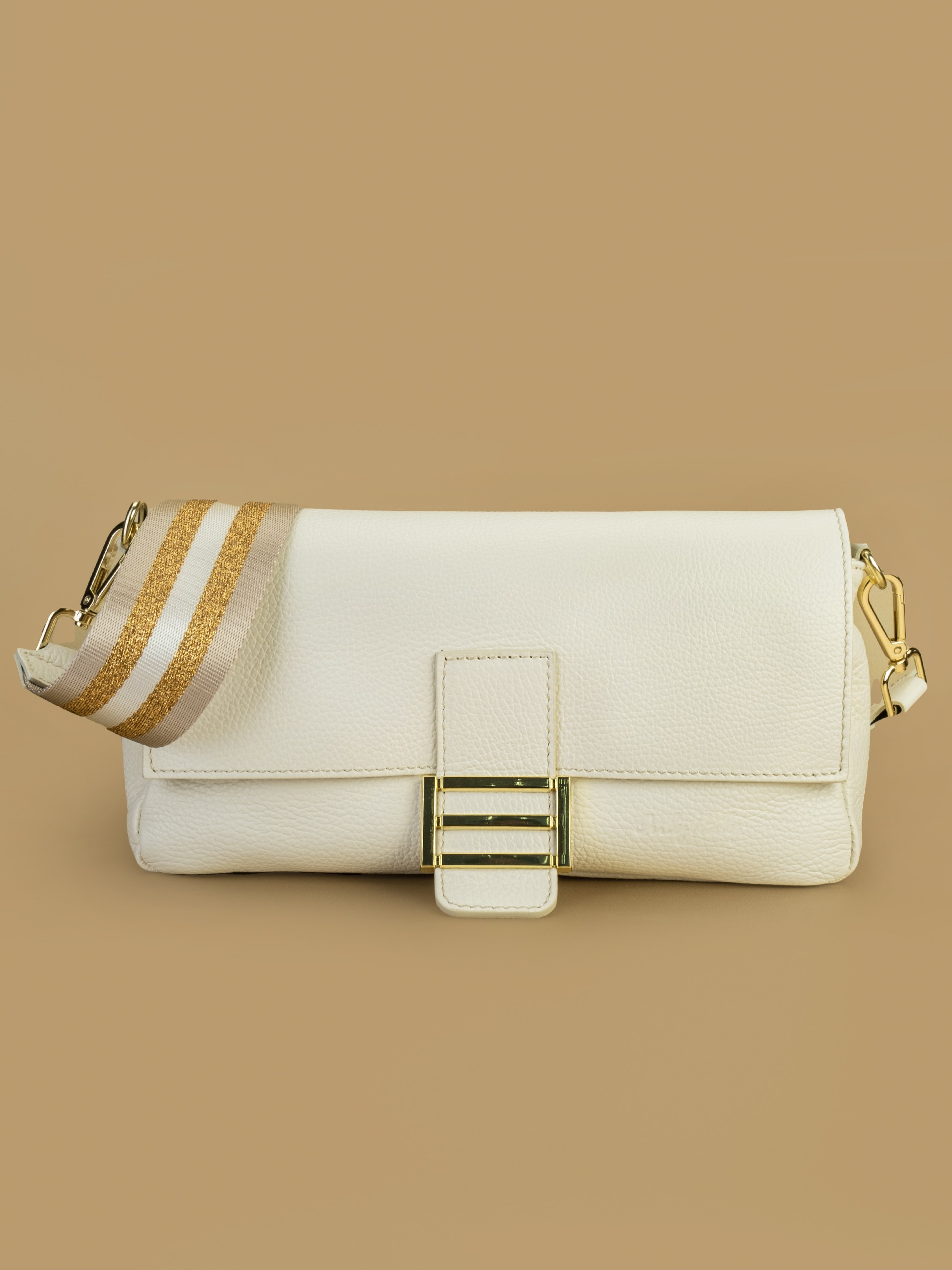 Имиджевая фотосессия для сумок. Предметный фотограф в Симферополе Антон Катунин