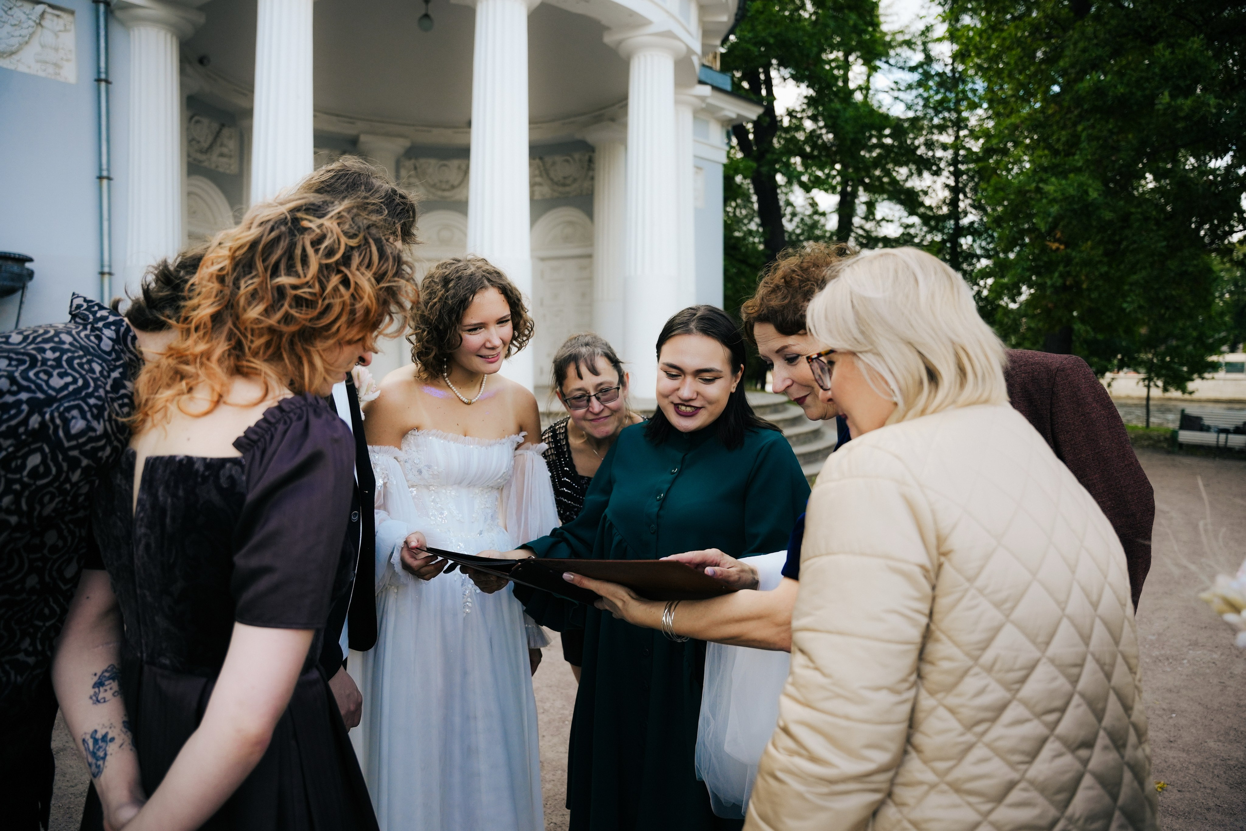 Аля и Никита (прогулка + выездная). Фотограф г. Санкт-Петербург Александра Катанакова