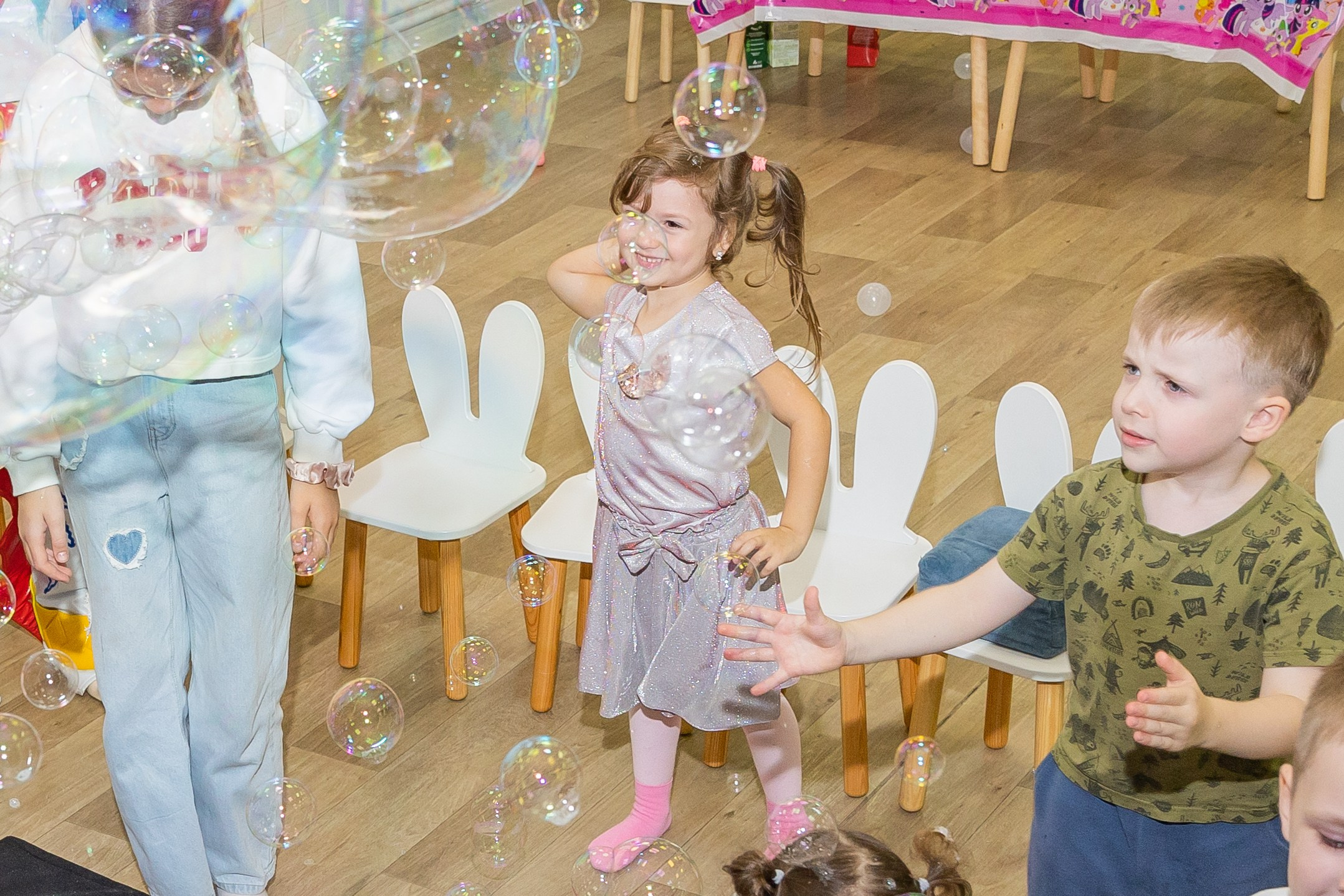 День Рождение Есении в Rabbit Holl. Выпускные альбомы во Владивостоке