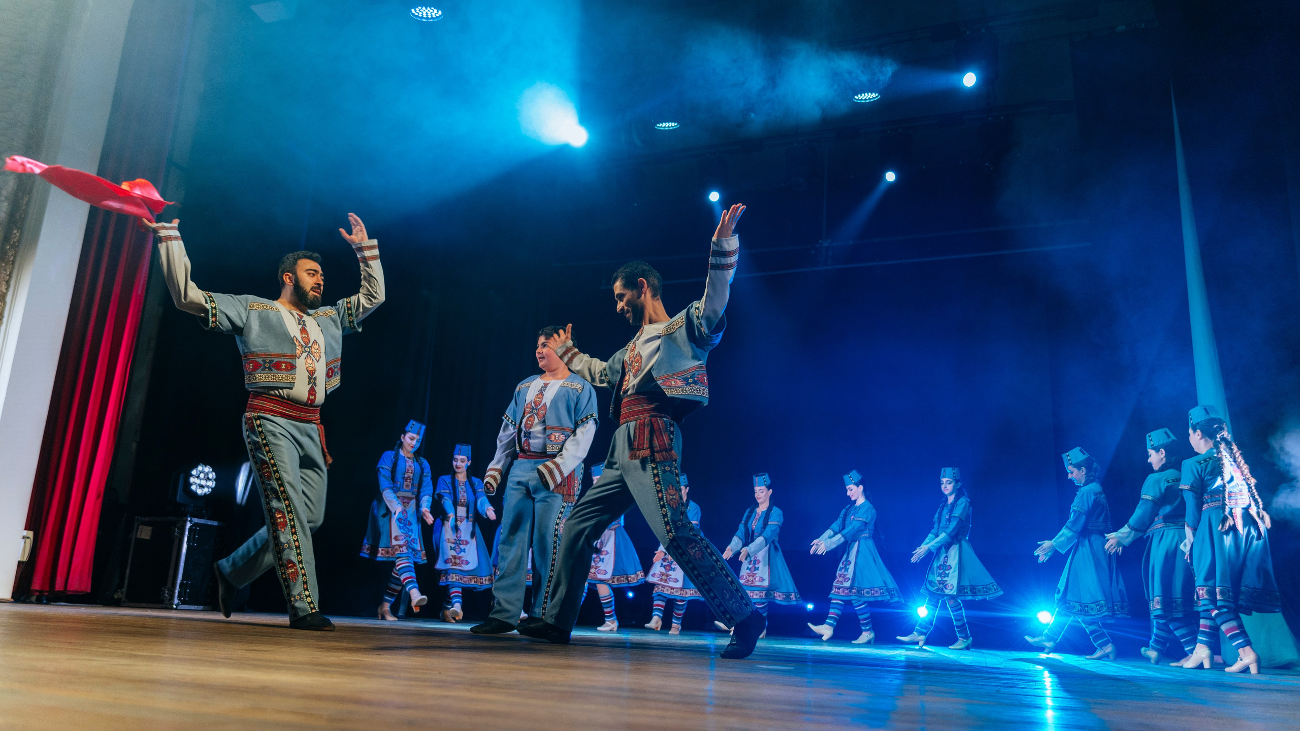 Комитас. Концерт. Фотограф Сергей Дружков (Воронеж / Липецк)