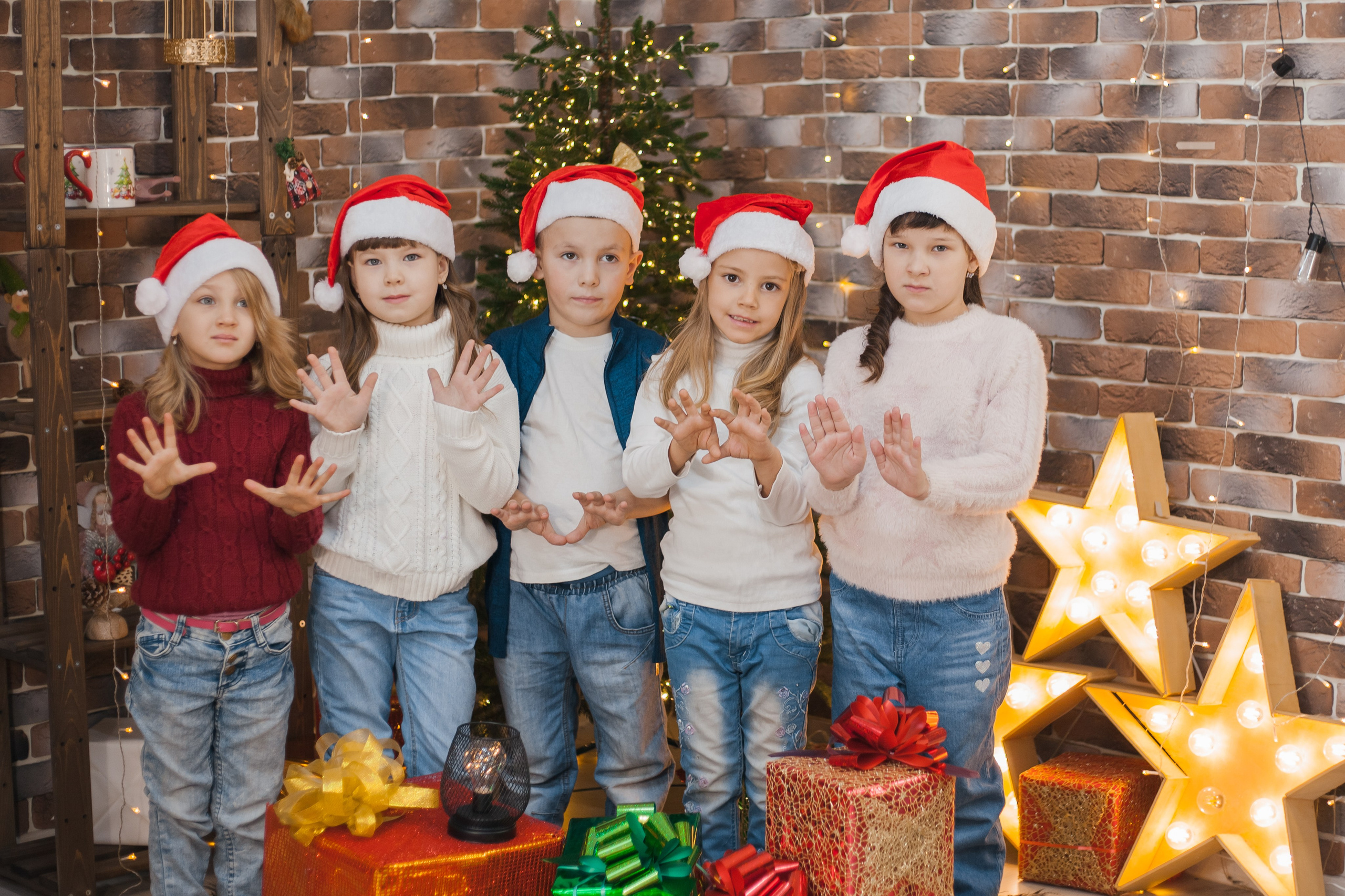 Детский сад в Новогодней студии. Фотограф Бурятия. Печать фотокниг
