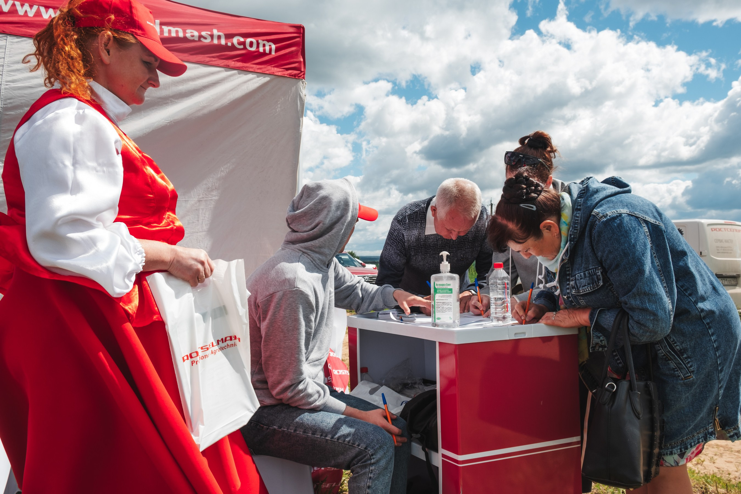 «Вятушка» и «РОСТСЕЛЬМАШ»/Презентация новой техники. Varankin denis