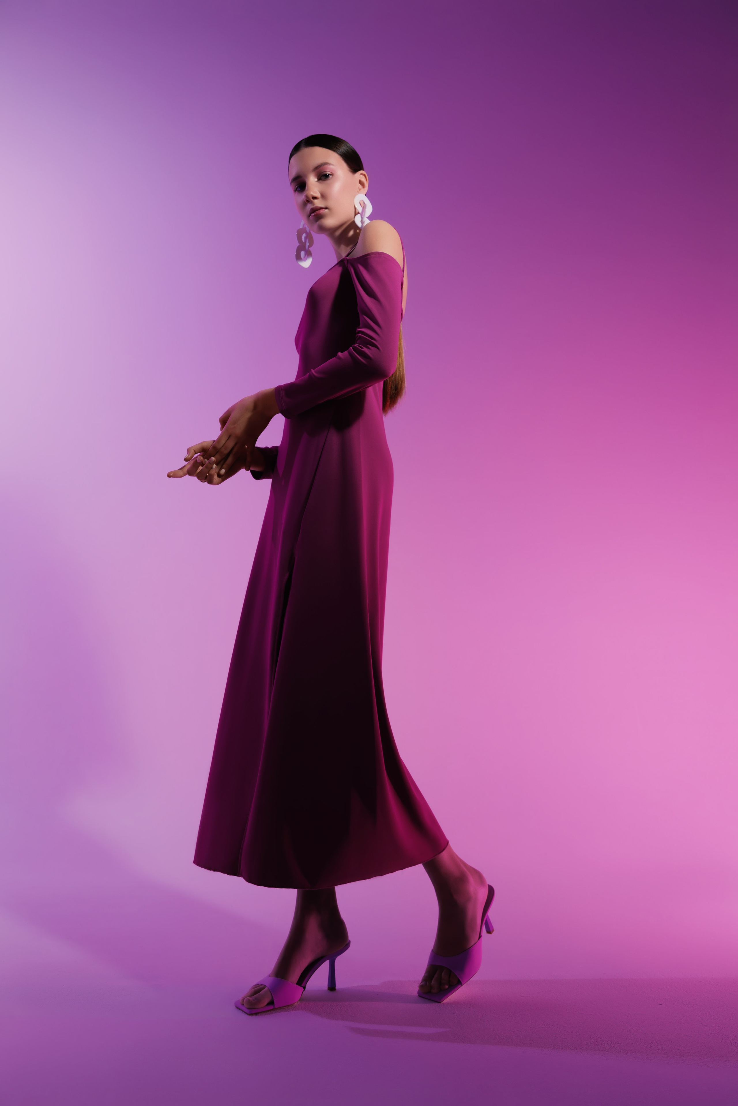 Commercial. Retoucher Aleksmokh