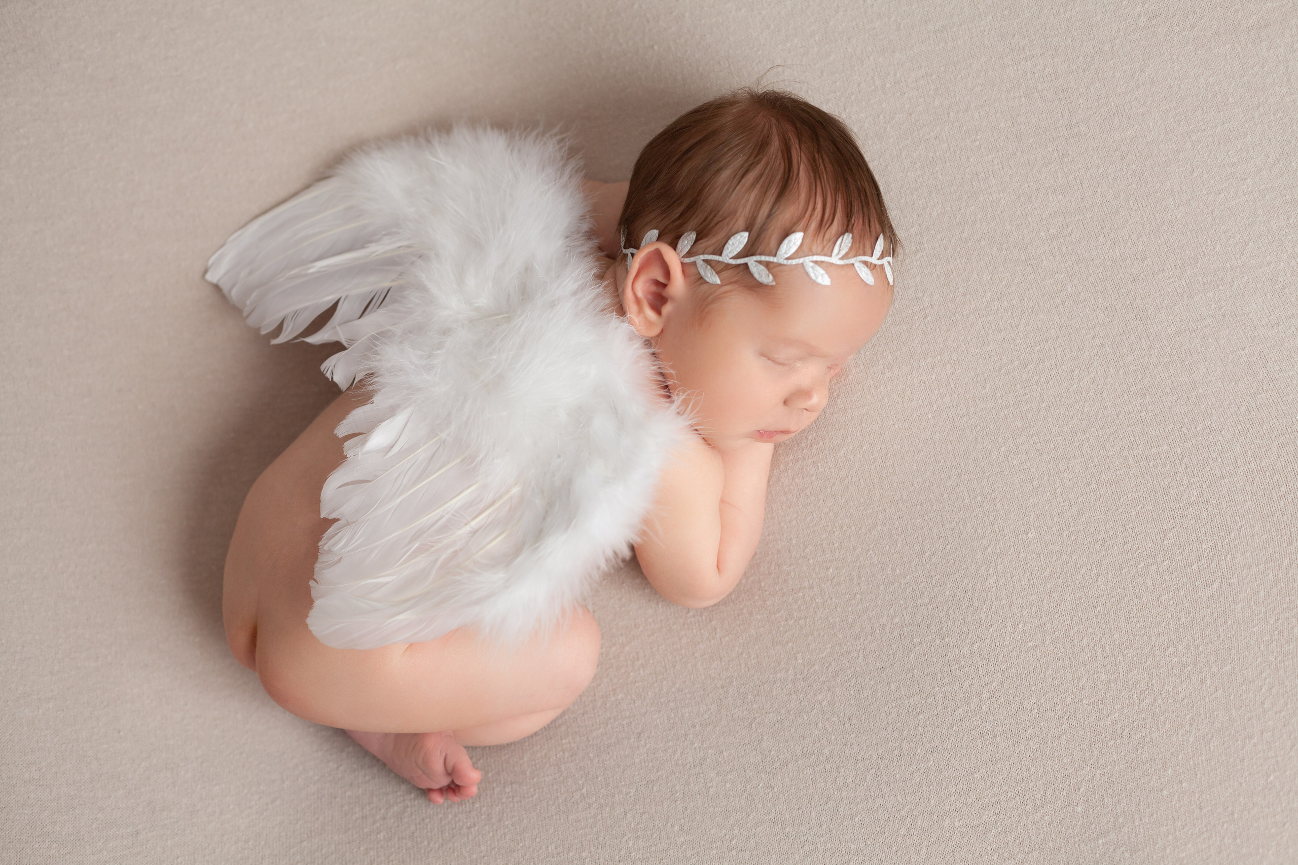 PH @newborn_flower. Retoucher Aleksmokh