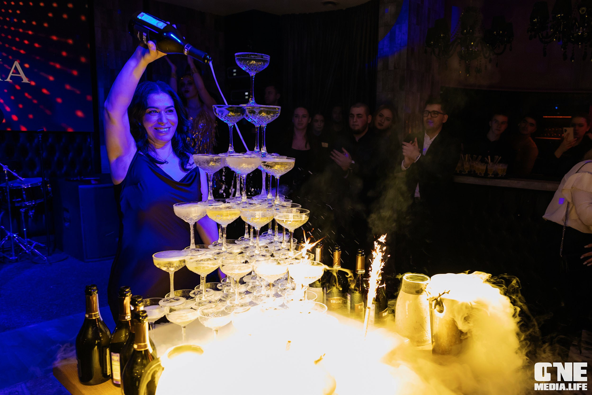 Фоторепортаж из караоке-клуба Белгравия. One Media Life: фоторепортажи, фотоотчеты с мероприятий и заведений