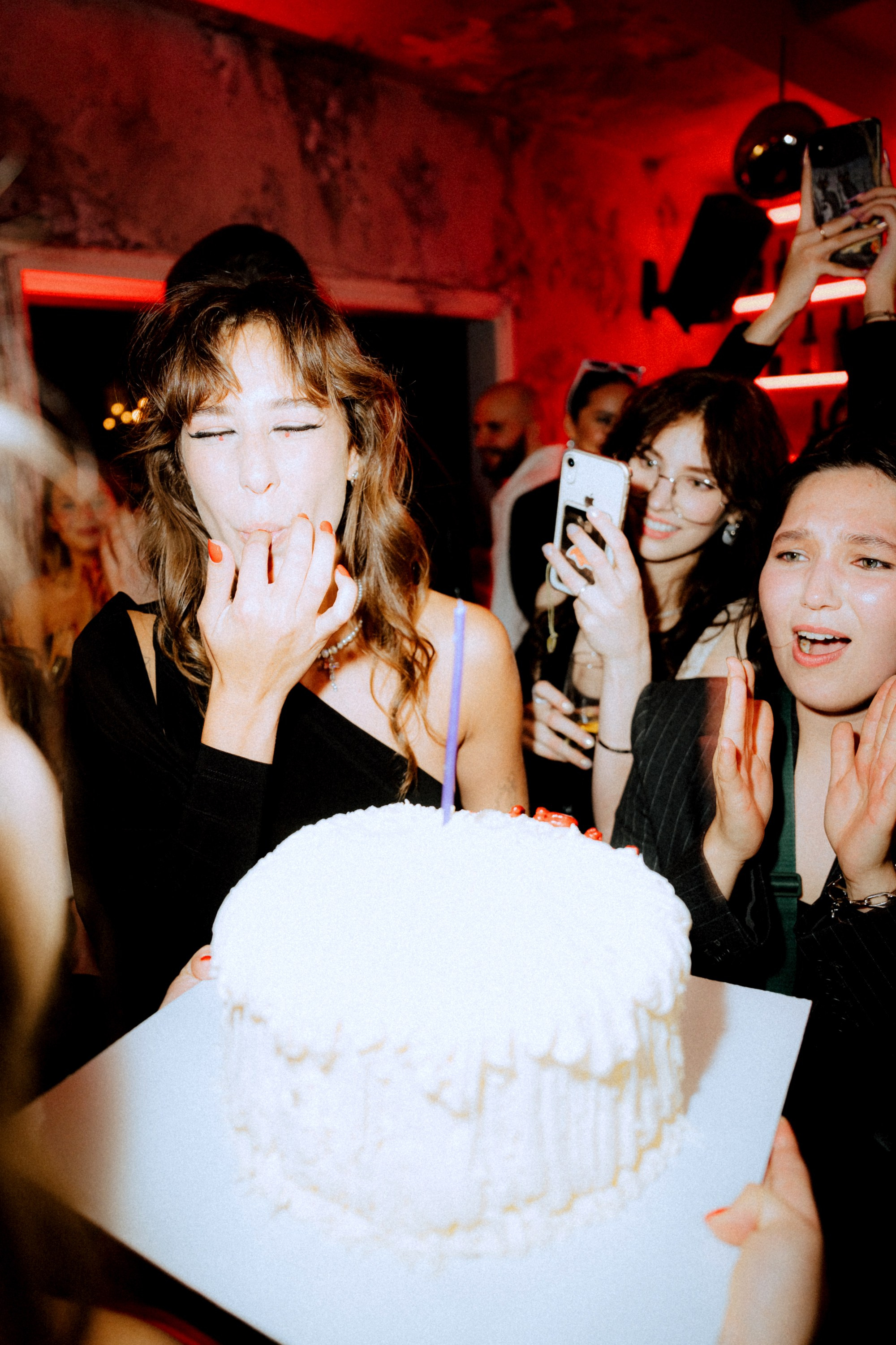 Red Birthday Party in Sol x Magneto. Костя Жуков — фотограф в Москве