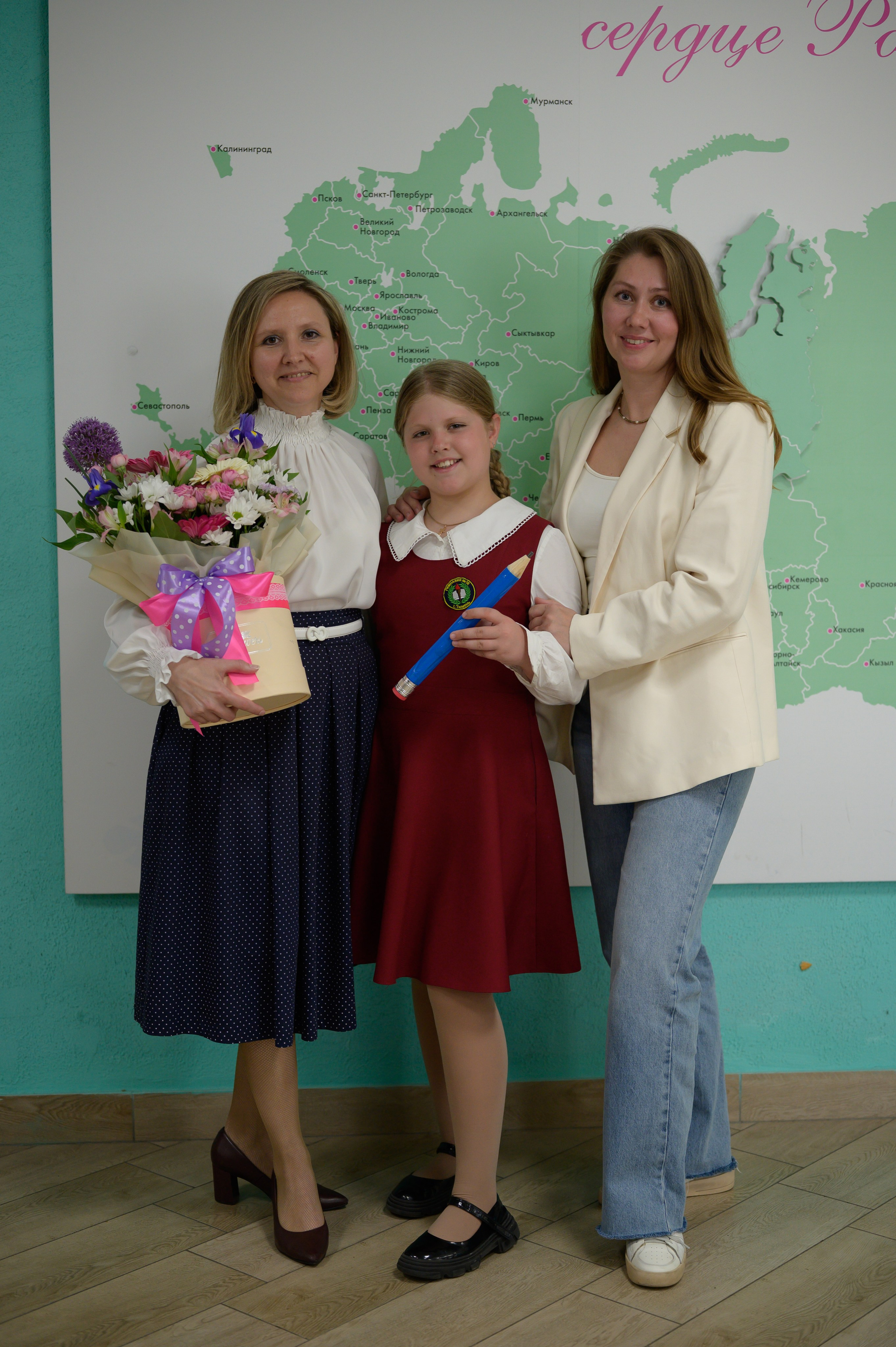 Выпускной 4Б гимназия № 16. Фотограф новорожденных, семейный детский в Тюмени Татьяна Морозова