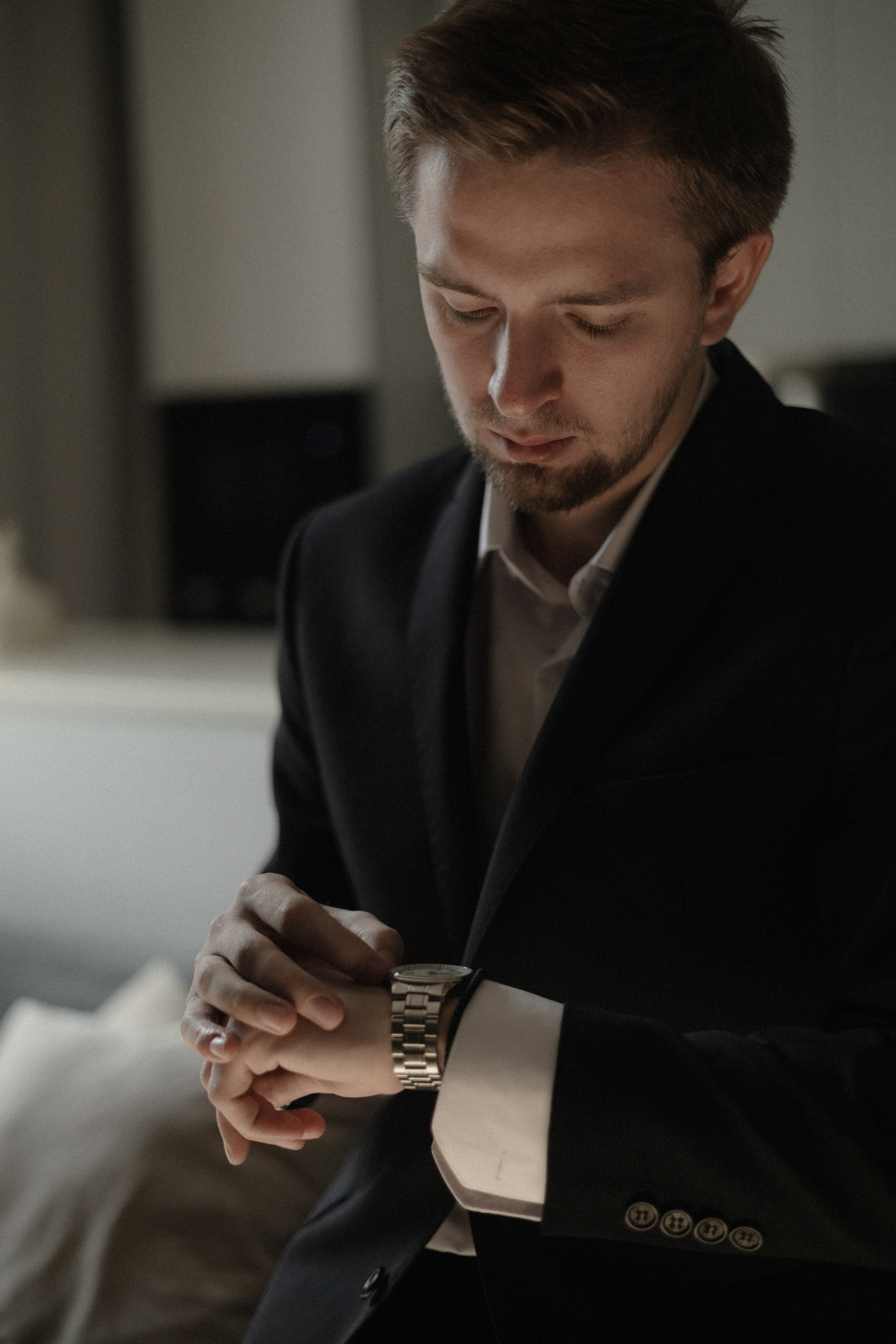 Арина и Дима. Сборы, роспись и прогулка. Свадебный и портретный фотограф в Москве Анастасия Масюк