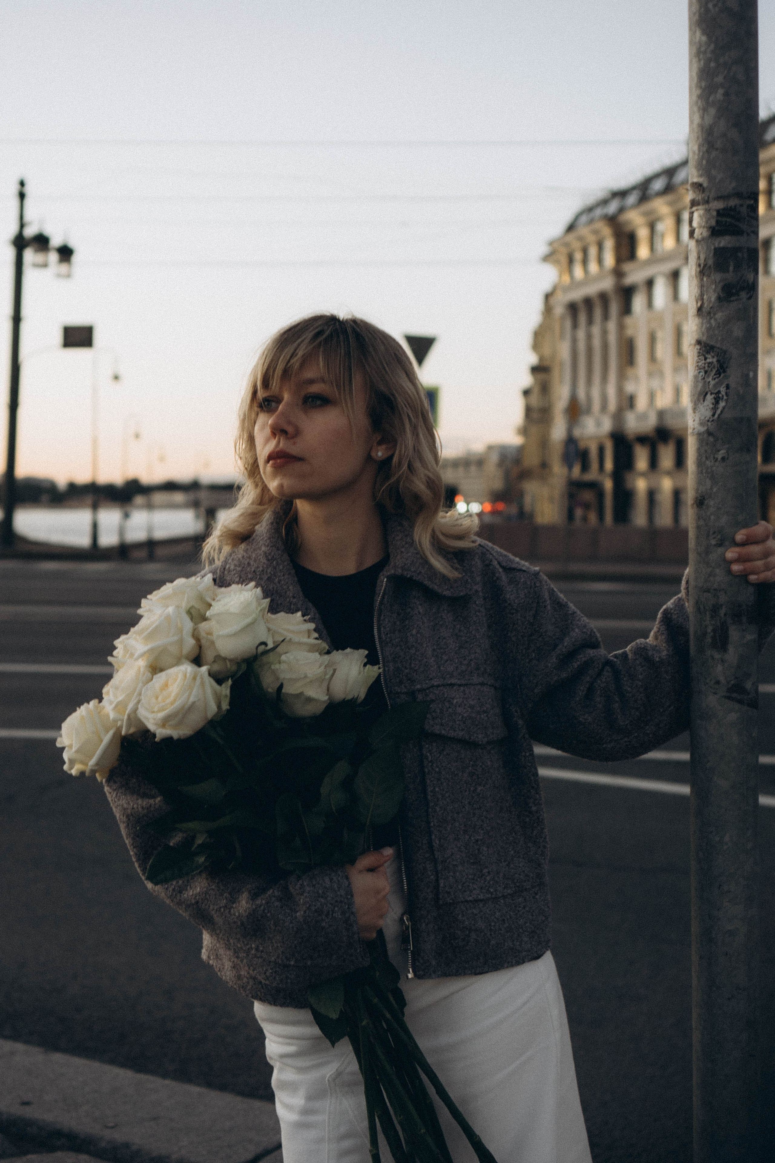 ПРОГУЛКА ПО ГОРОДУ В БЕЛЫЕ НОЧИ (другой вариант). Профессиональный фотограф, Санкт-Петербург — Виктория Богомолова