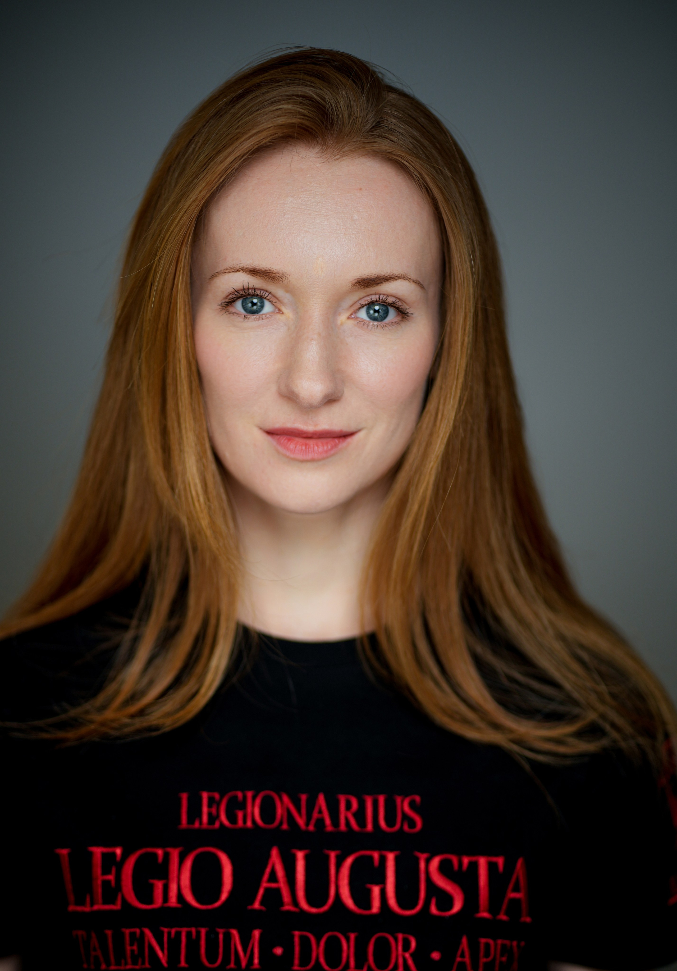 Актриса Алина Чернобровкина. Портретная съемка в Москве, студийный фотограф Игорь Фомин