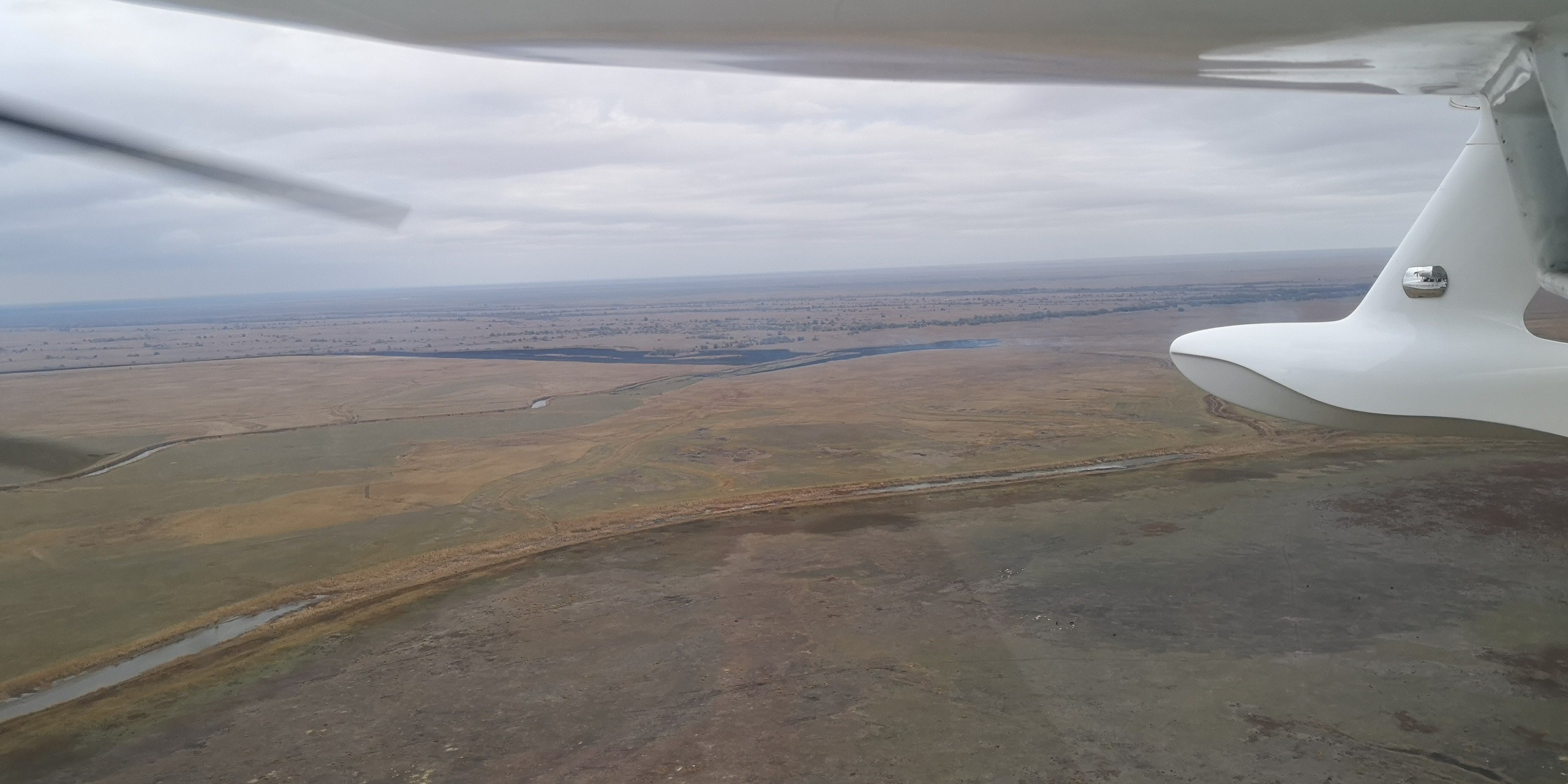 Каспийское море (наука на Ла-8) (2021 г.). Фотоальбом показывающий увлекательный мир авиации и мир медведей Андрея Иванова