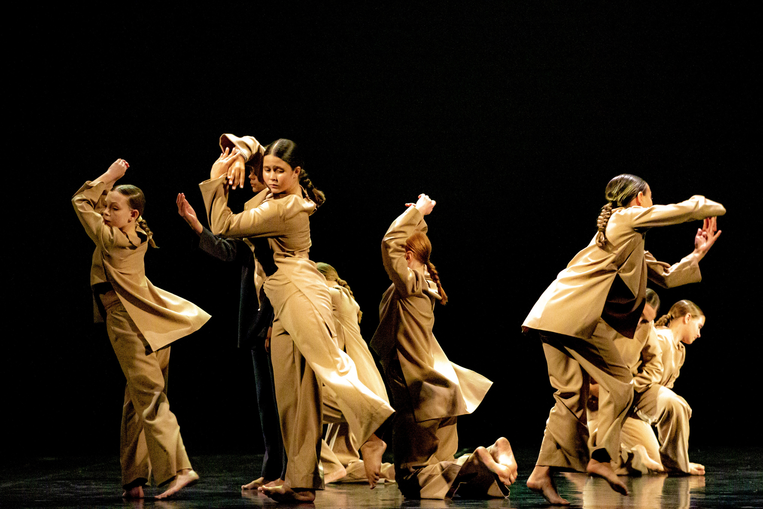 ОТЧЕТНЫЙ КОНЦЕРТ ХОРЕОГРАФИЧЕСКОЙ ШКОЛЫ НИКА. Фотограф в Сочи Юрий Шептаев