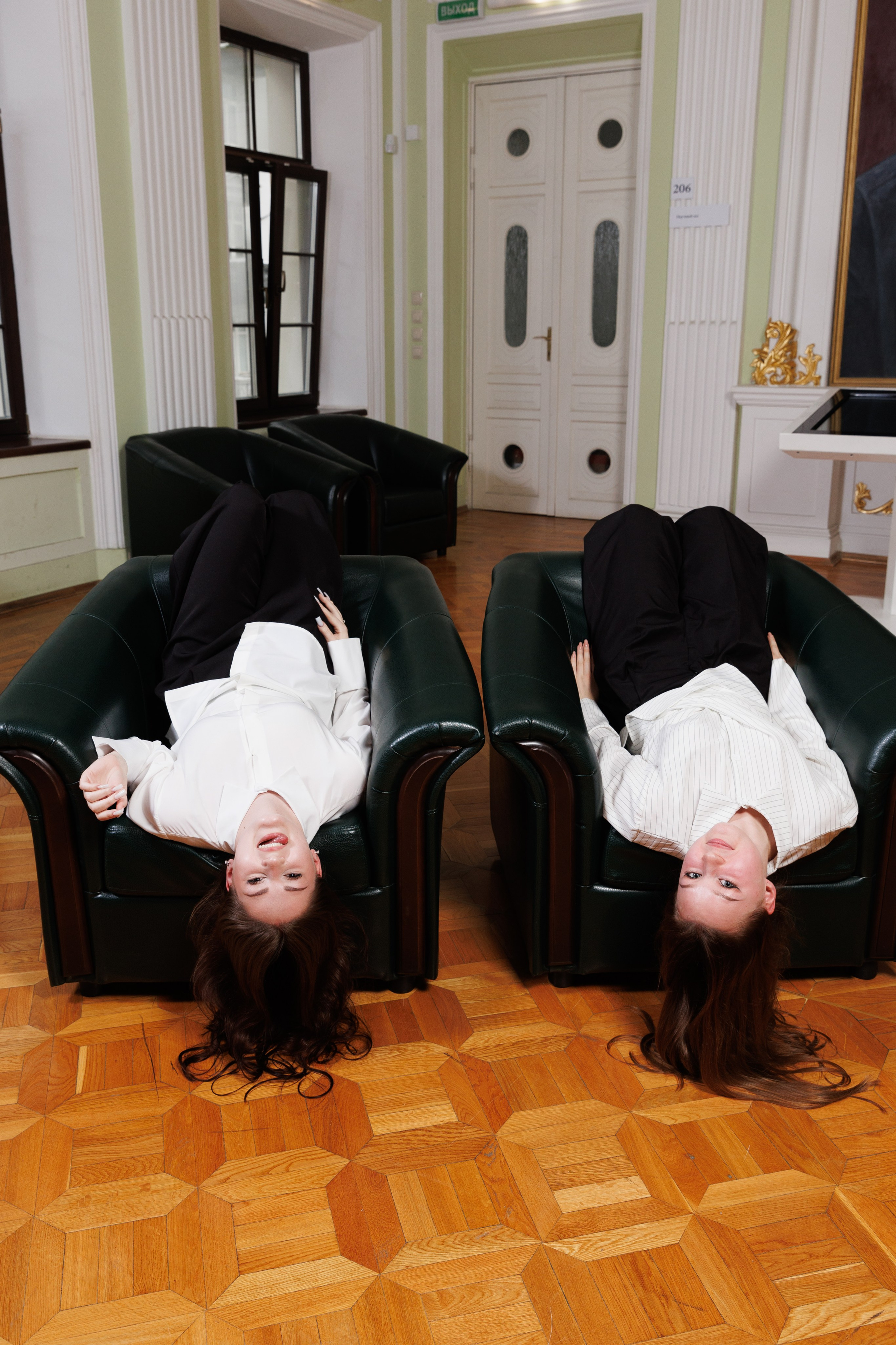 Примеры фотографий на выпускные альбомы. Выпускные альбомы в Нижнем Новгороде