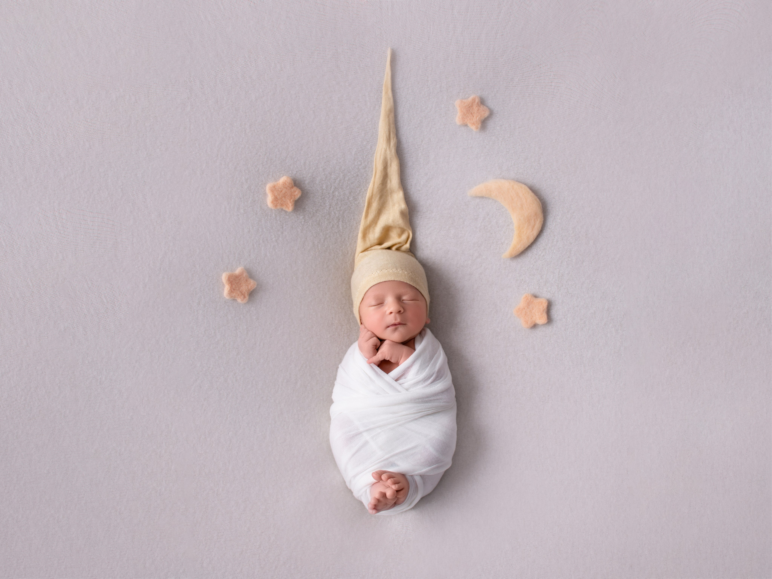 Фотосессия новорожденного в Новой Адыгее. Фотограф новорожденных Краснодар Малышенко Надежда