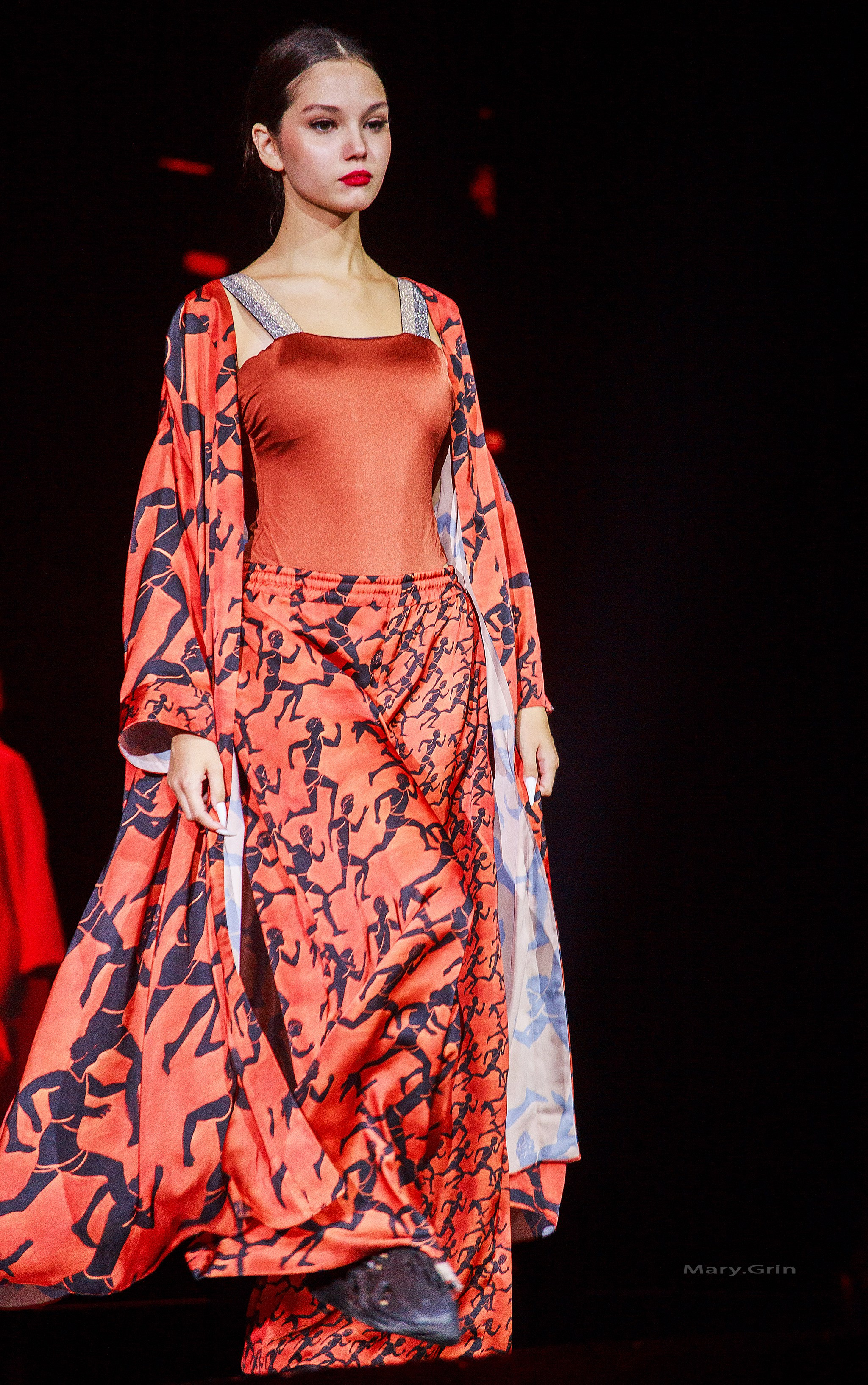 Подиумный спектакль «стиль Надежды» 2025. Детский и семейный фотограф, фотограф мероприятий Нижний Новгород