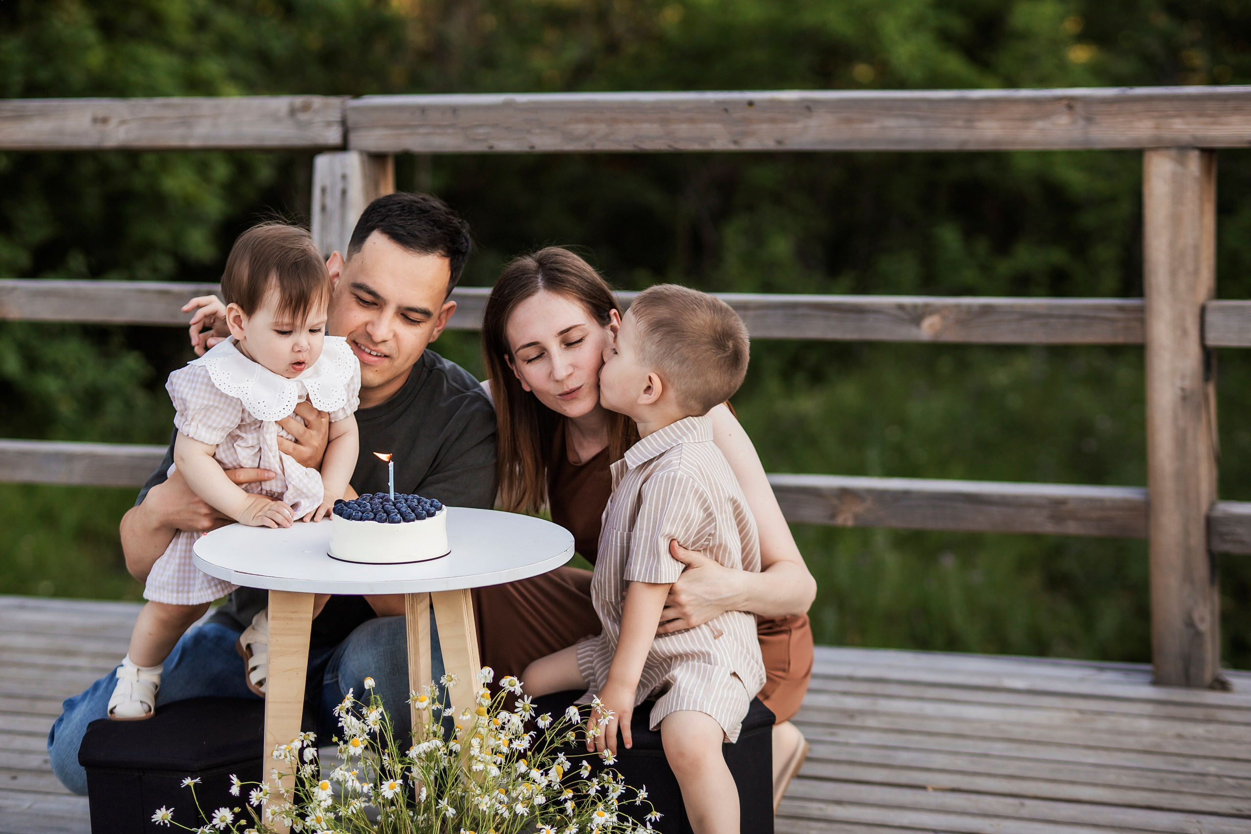 Годовасии на улице. Семейный фотограф в Саратове