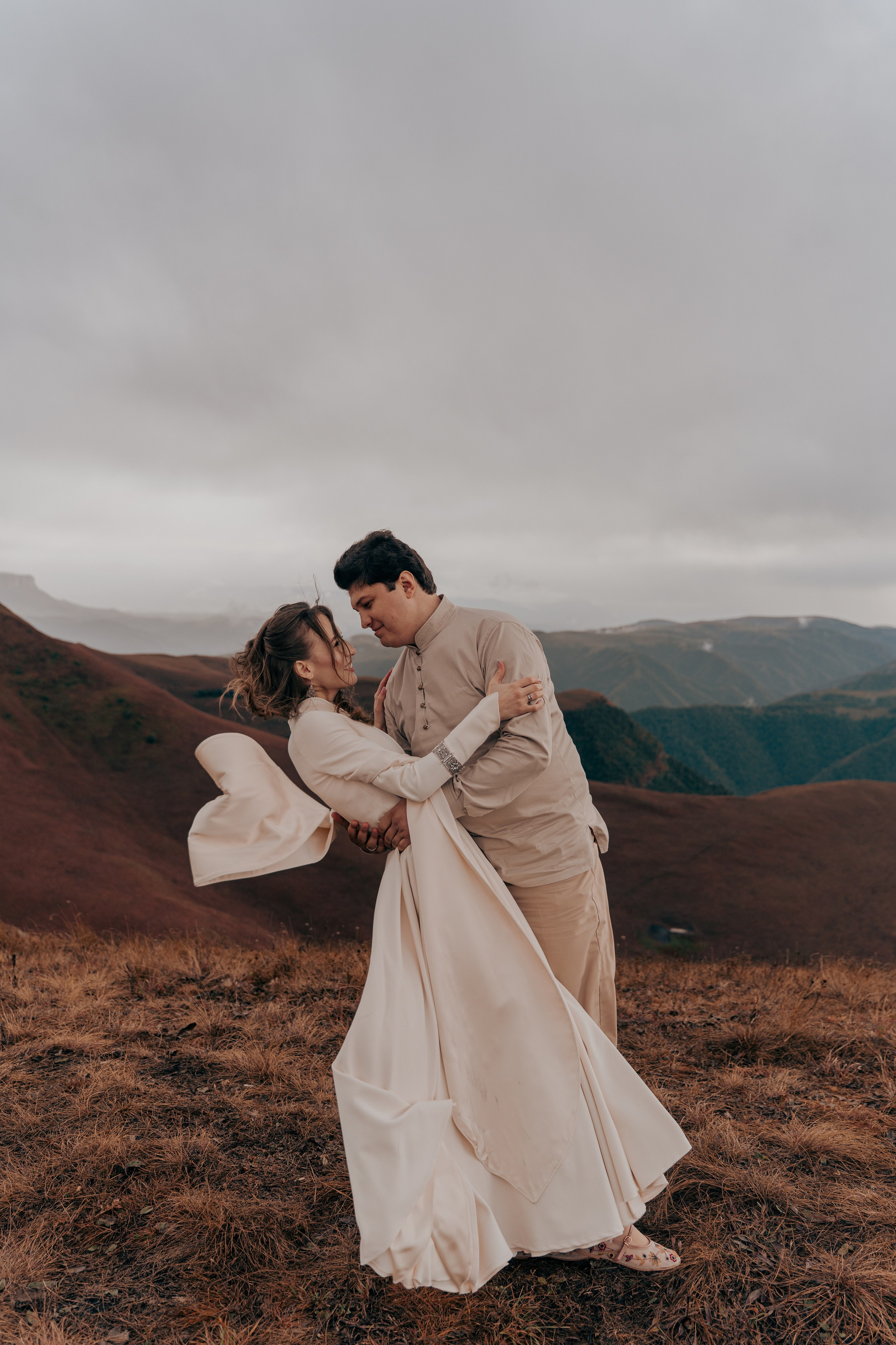 Свадебный фото тур. Фотограф КМВ|ГОРЫ Пятигорск Железноводск Ессентуки Кисловодск Домбай Архыз Эльбрус