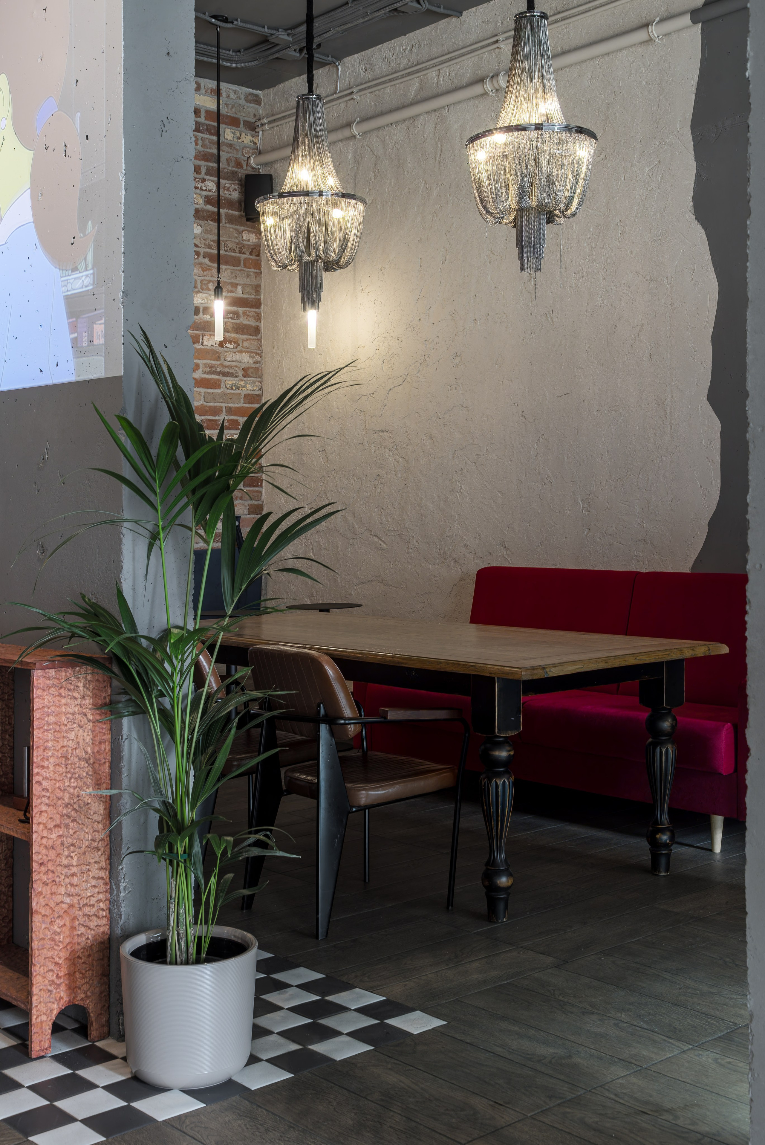 Dive Bar by Lena Golubinskaya. Ekaterina Symidi. Interior Photographer