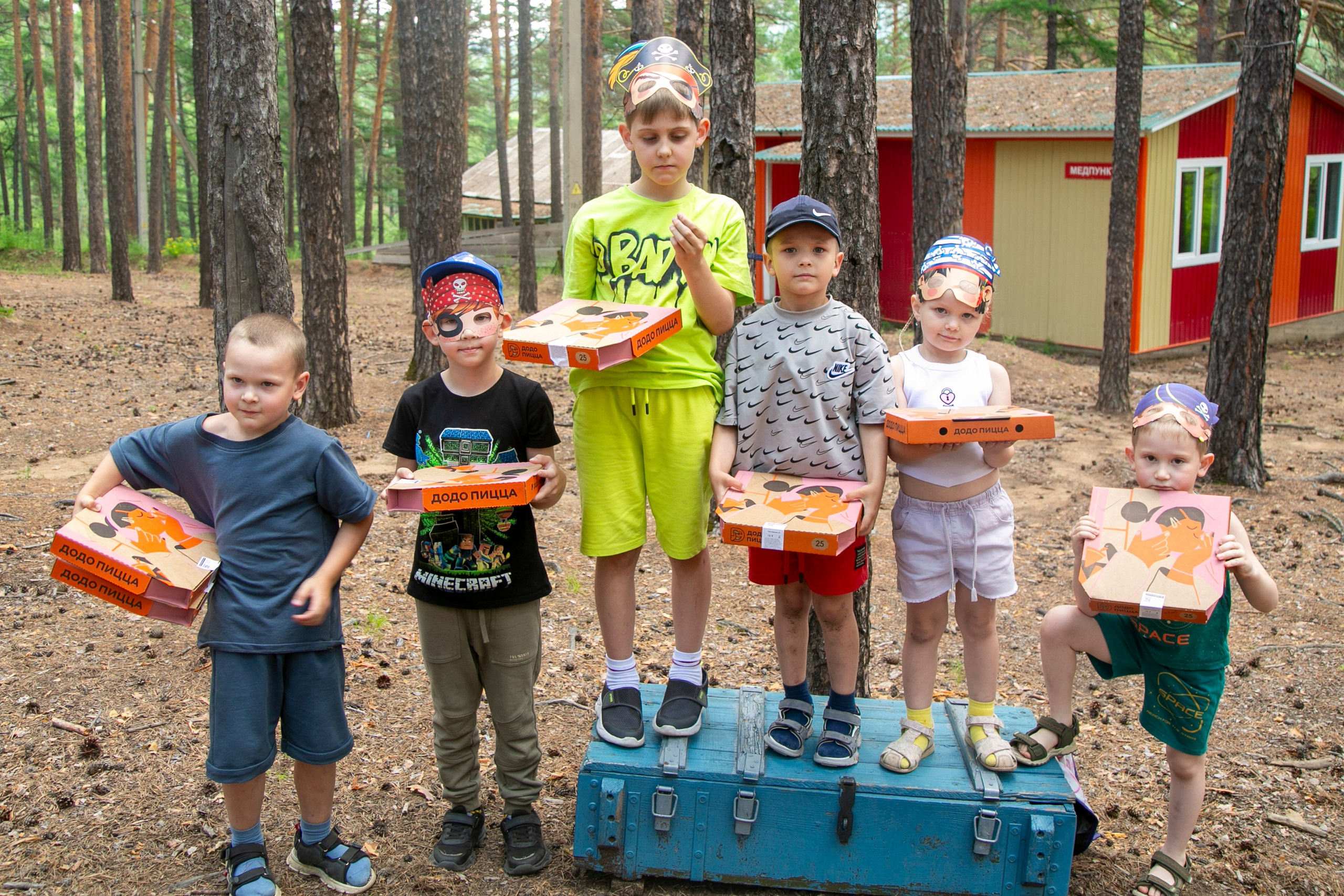Сад. Школьный фотограф г. Чита