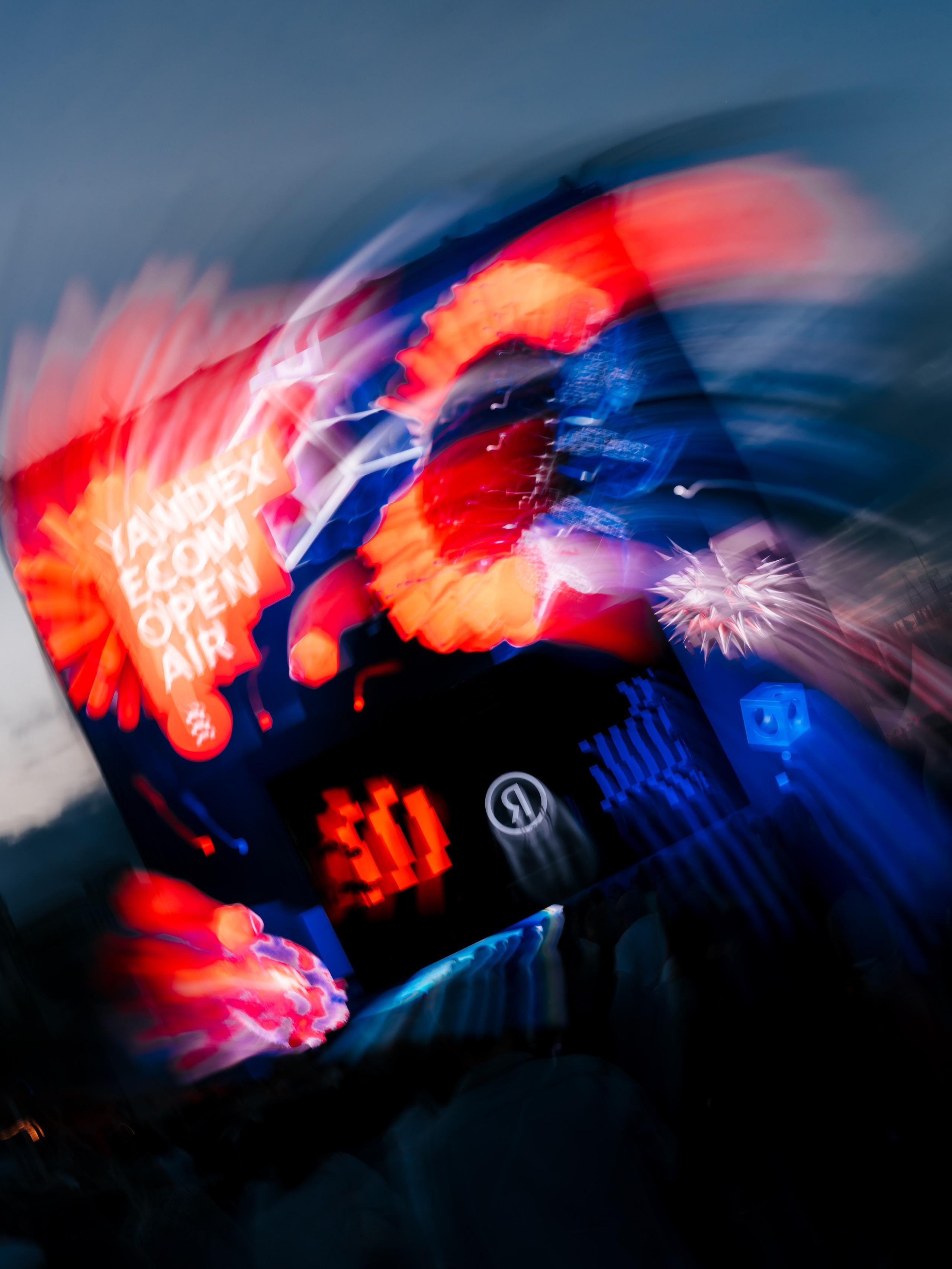 YANDEX ECOM STAGE, FORMATE. @tomrus: Рустам Шагиморданов — фотограф