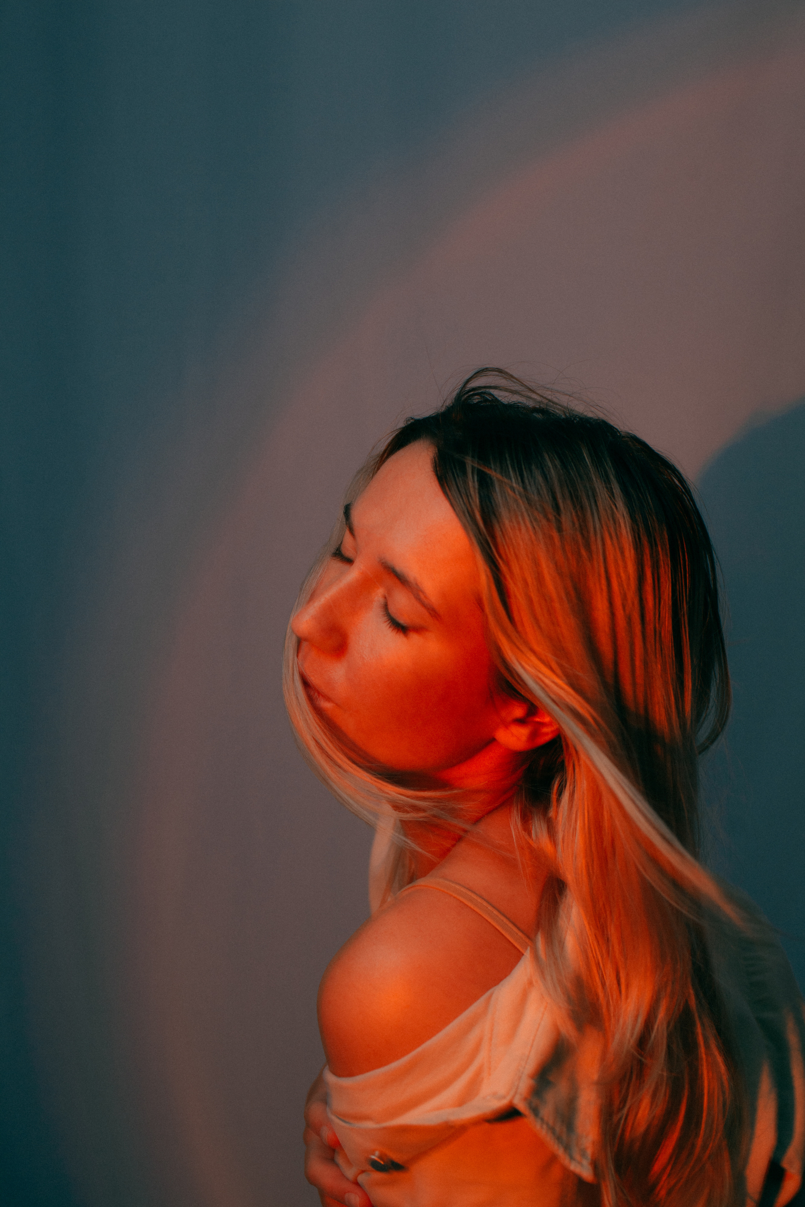 Фотограф Апатиты Кировск, портрет Мурманск, Фотограф Кандалакша, фотограф Мурманская область, портретная фотография, позинг портрет, индивидуальный женский портрет