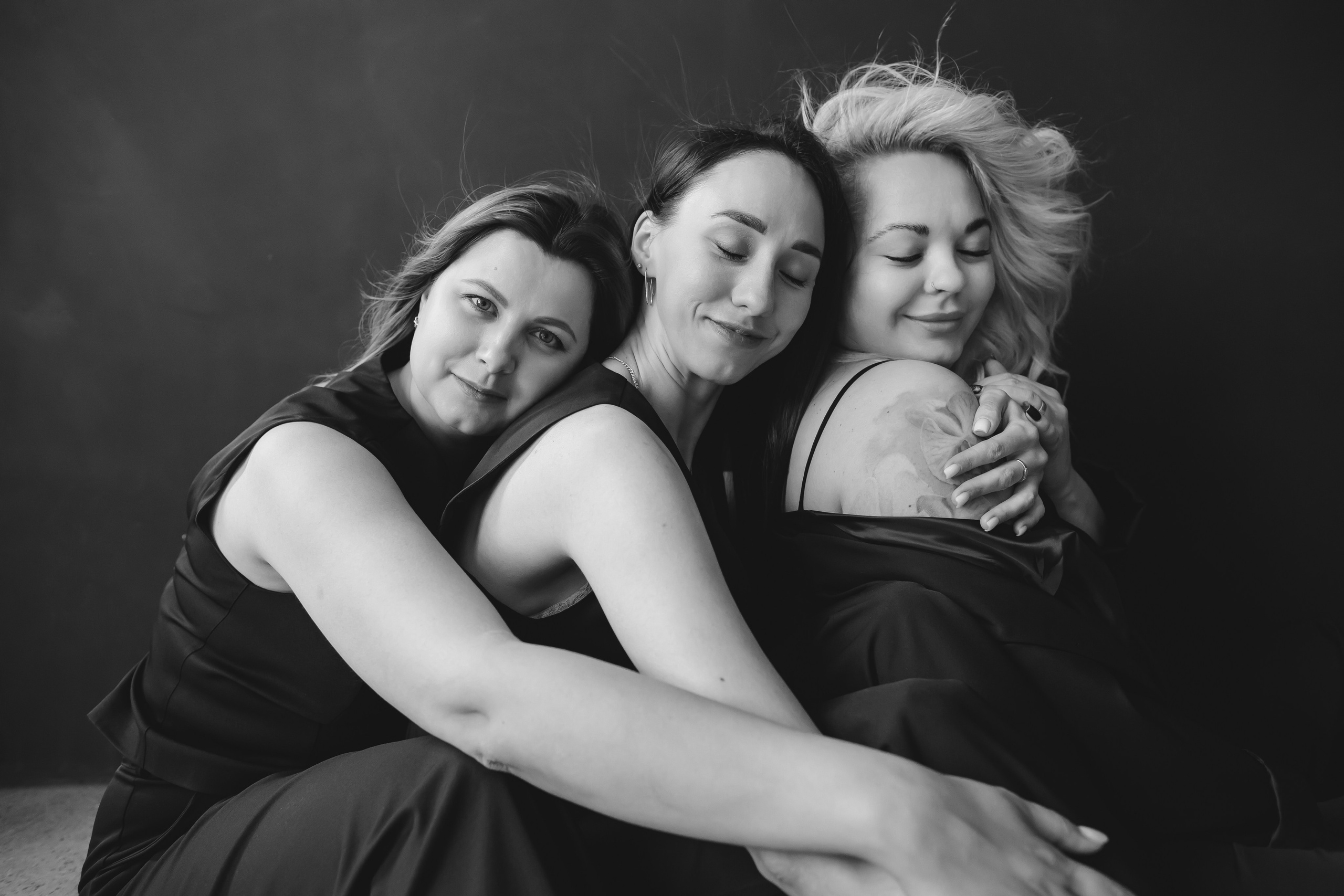 Подруги. Фотограф в Абакане Николай Окунев