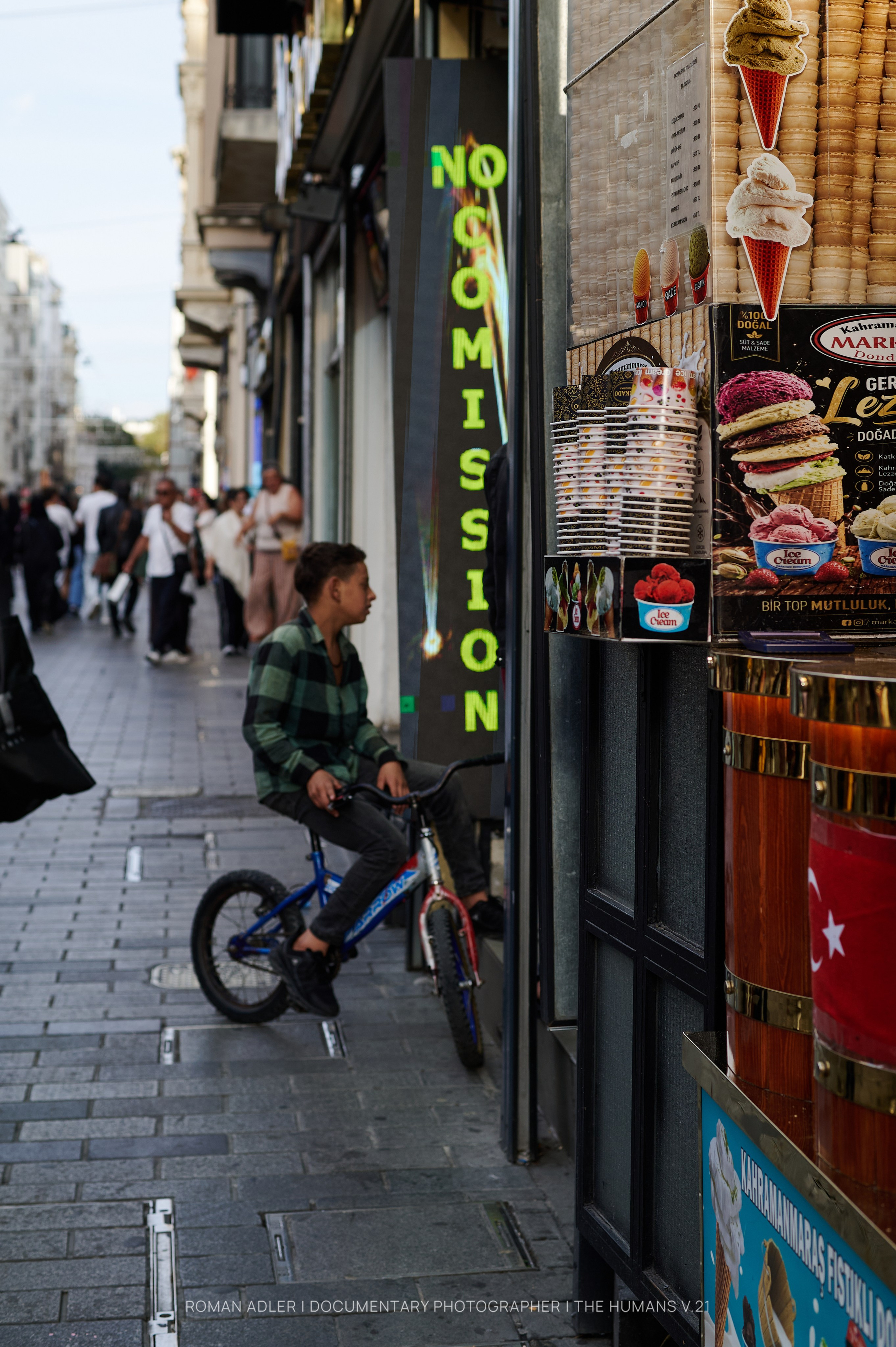 Istanbul Street Photography Festival (ISPF). Roman Adler | Fotógrafo Documental | The Humans v.21