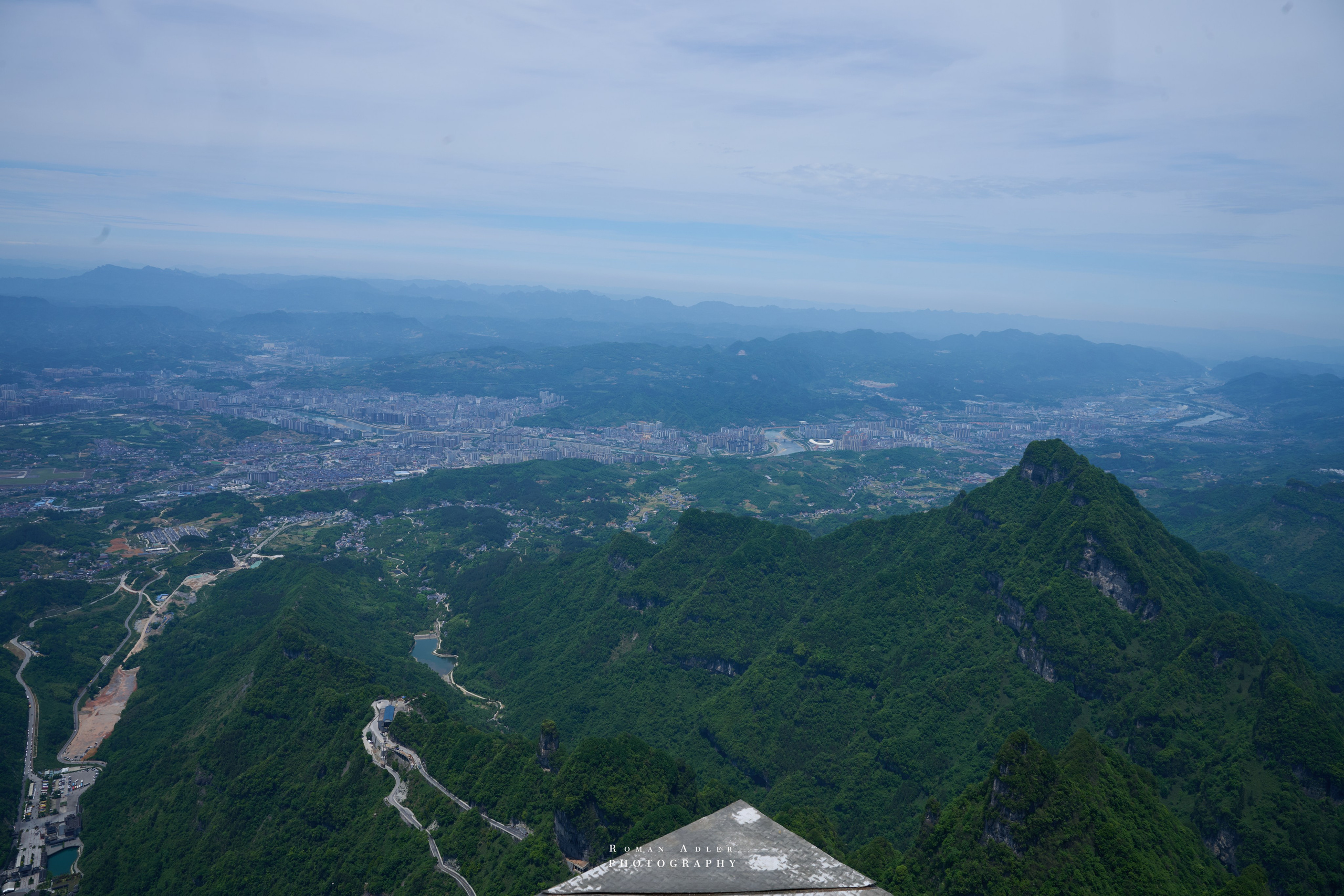 Heaven’s Gate — Zhangjiajie’s Iconic Mountain
