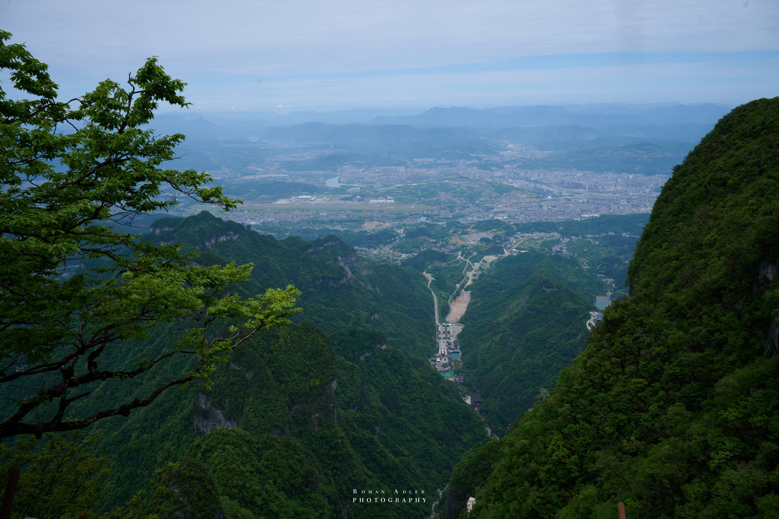 Heaven’s Gate — Zhangjiajie’s Iconic Mountain