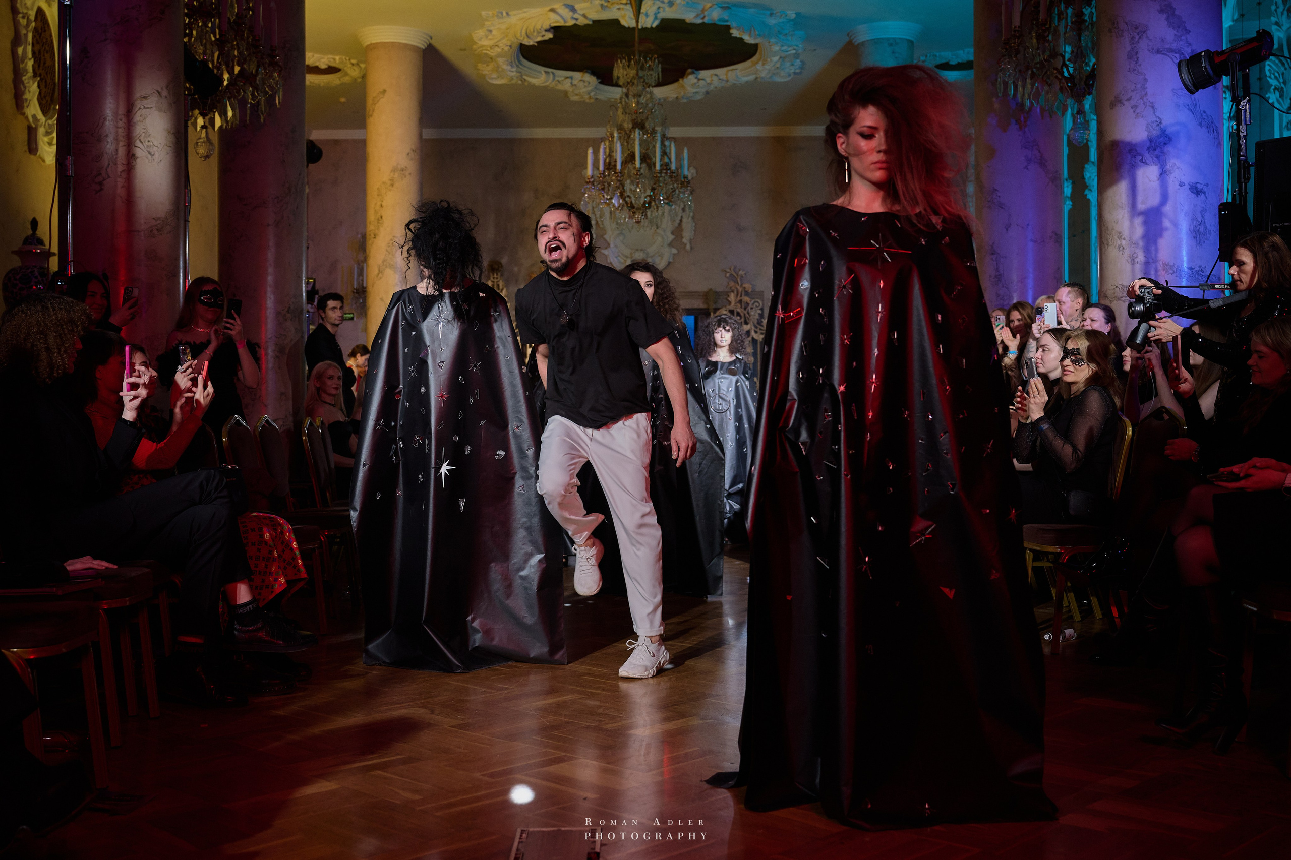 Шоу Андрея Вишневского. Фотограф Роман Адлер