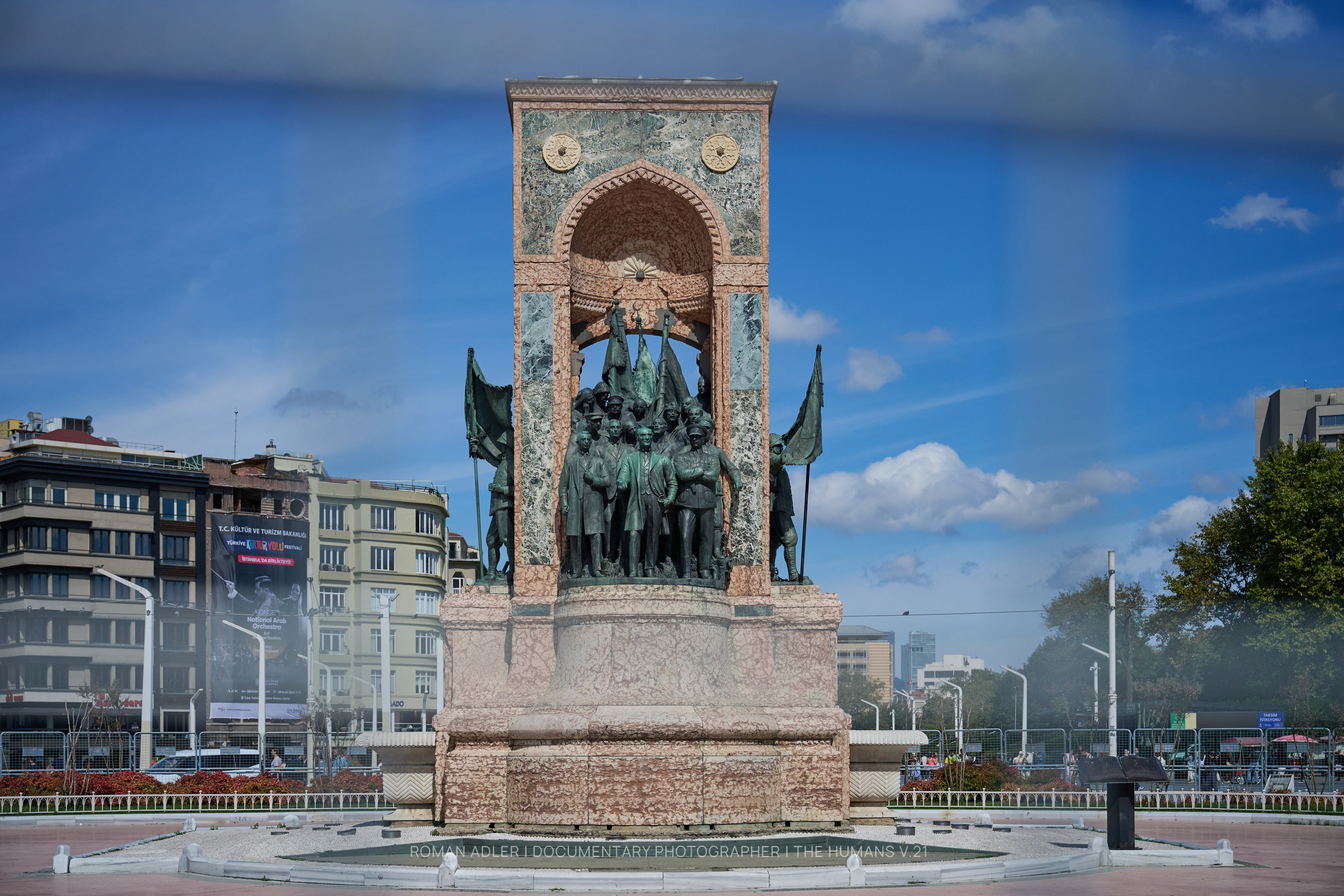 Estambul. Septiembre 2026 | Roman Adler