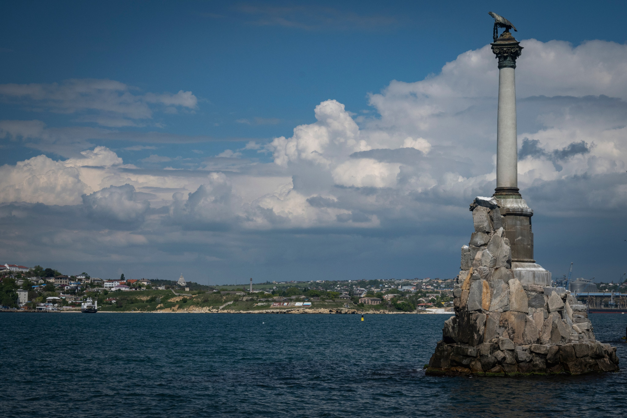 Крым май 2022. Фотограф Роман Адлер