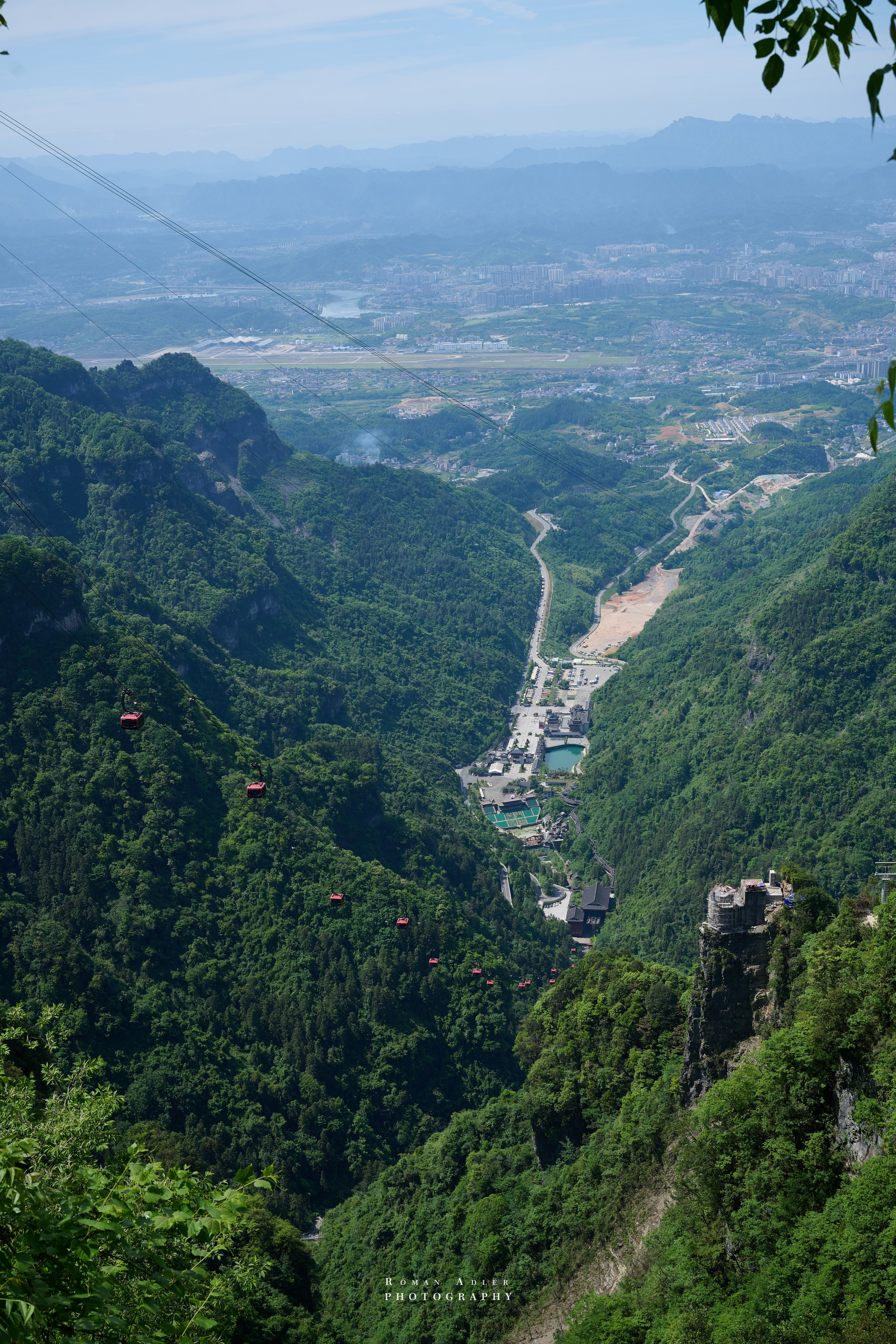 Heaven’s Gate — Zhangjiajie’s Iconic Mountain