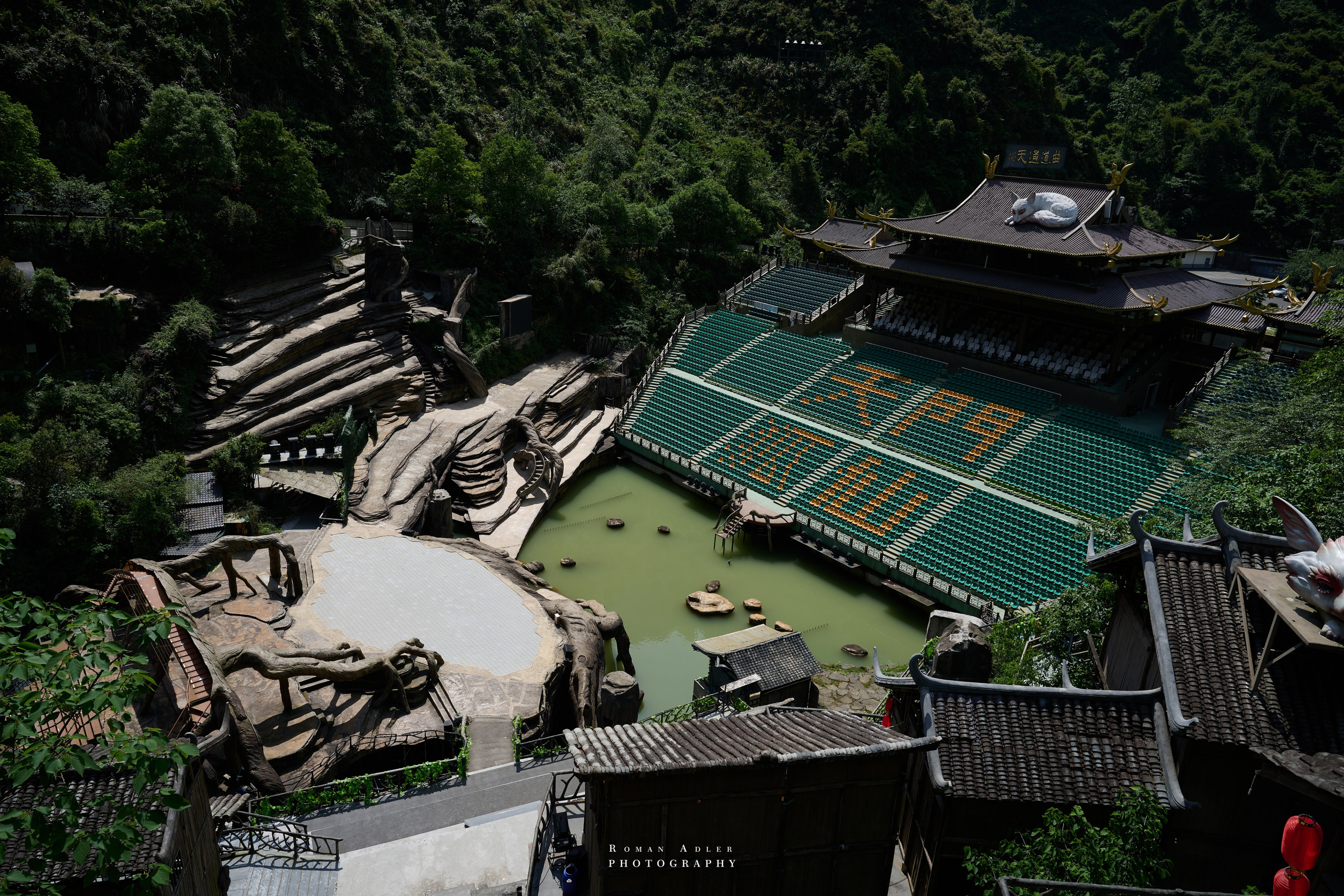 Heaven’s Gate — Zhangjiajie’s Iconic Mountain