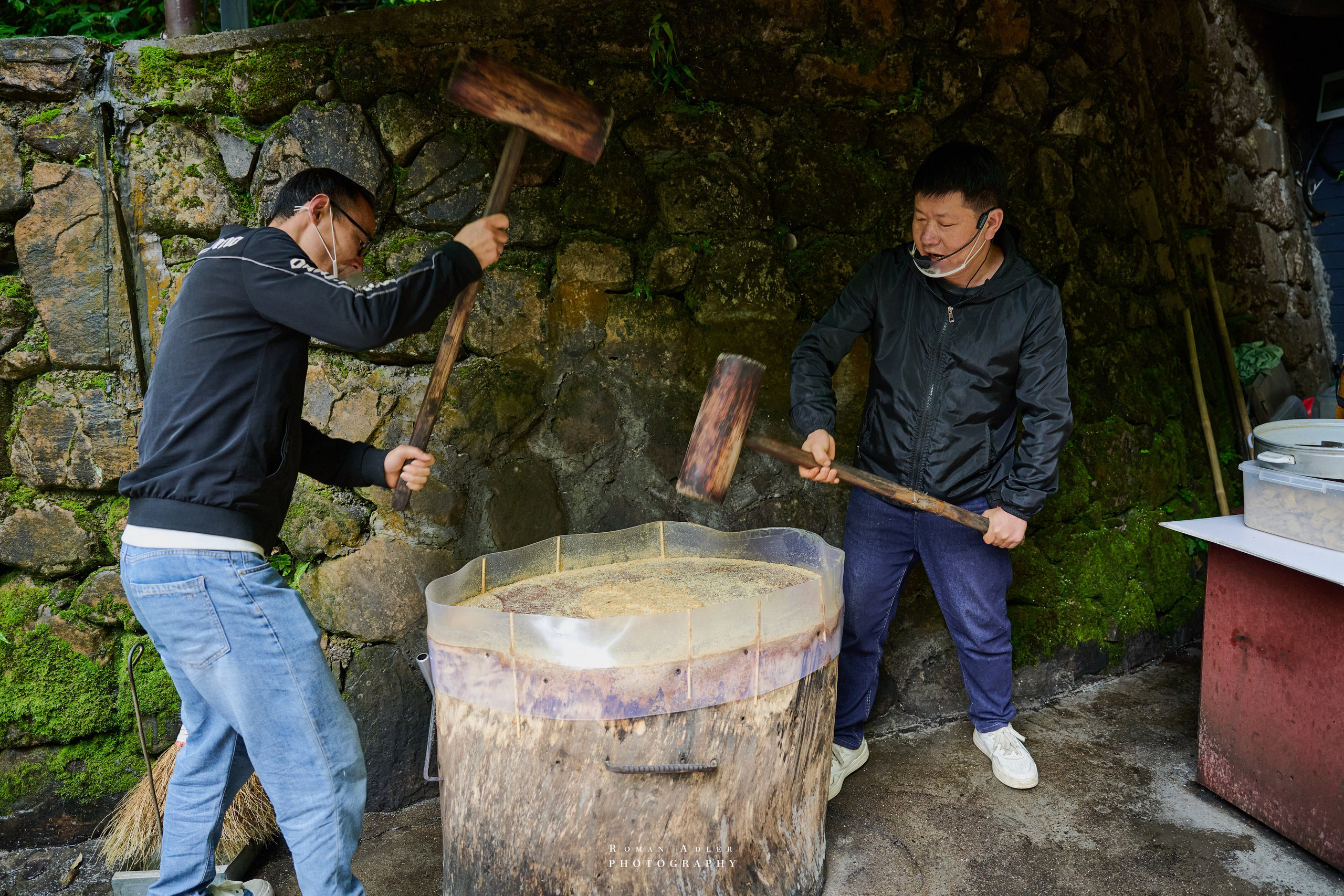 Zhangjiajie. Here, the sky seems to descend to the earth