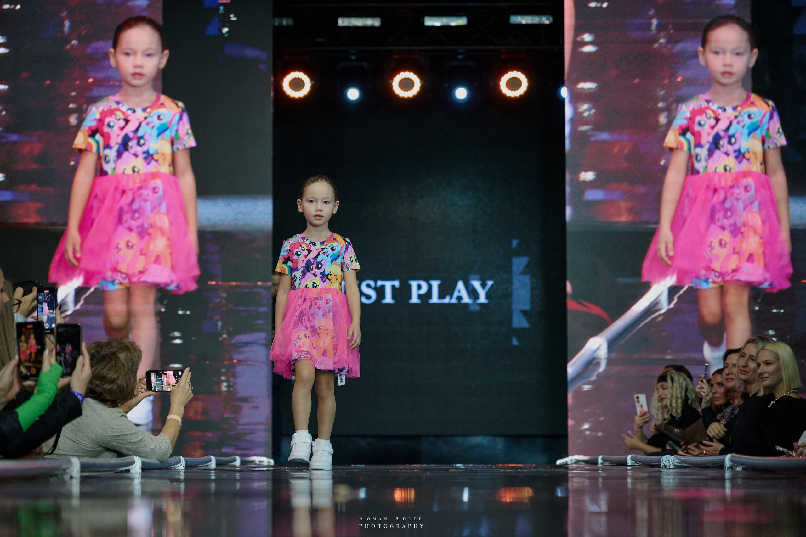 МКММ 2024. Фотограф Роман Адлер