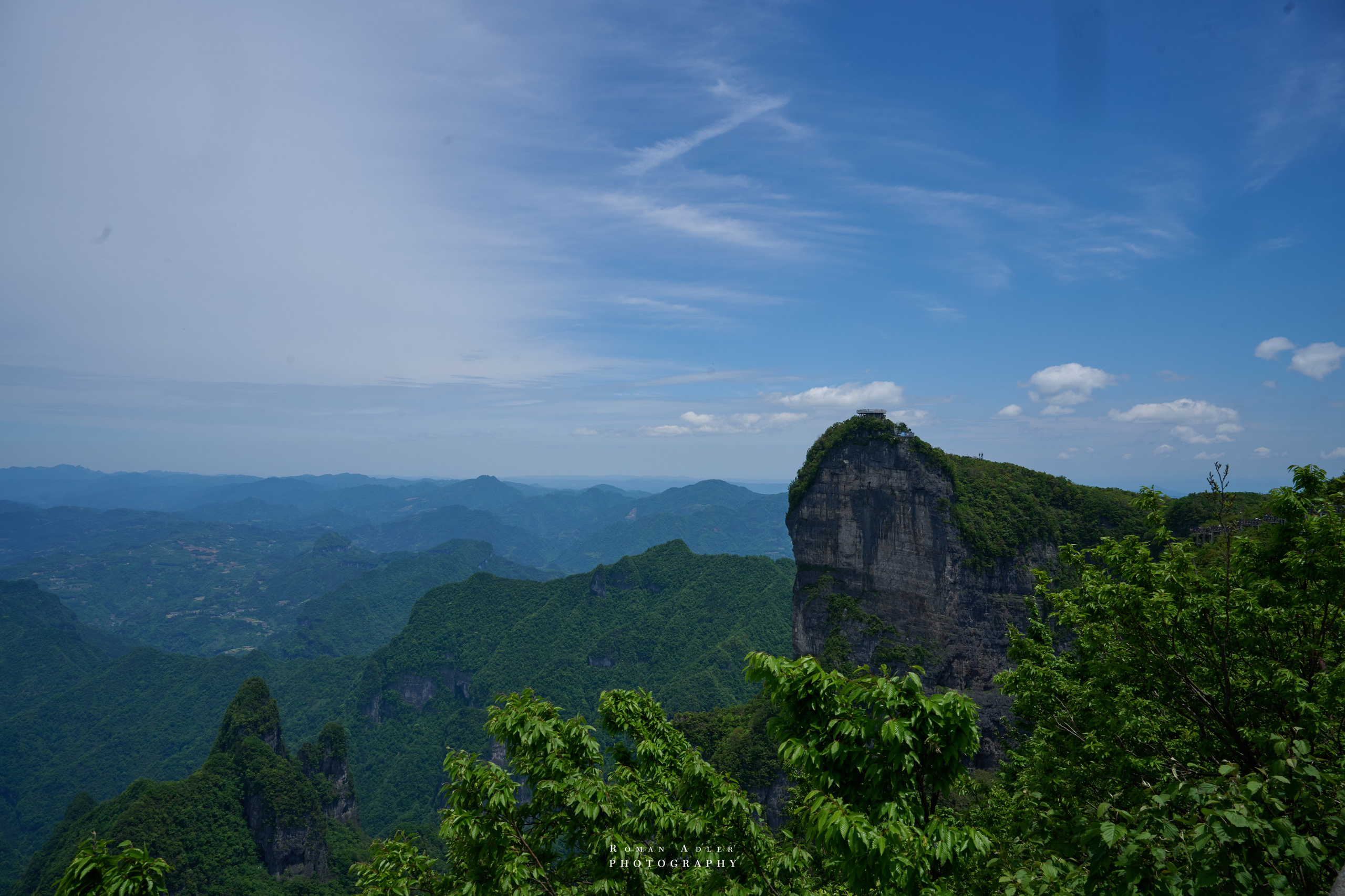 Heaven’s Gate — Zhangjiajie’s Iconic Mountain
