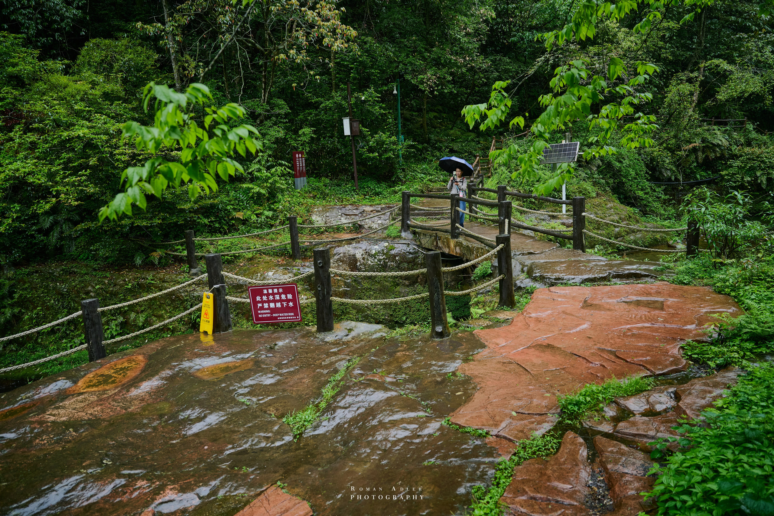 Zhangjiajie. Here, the sky seems to descend to the earth
