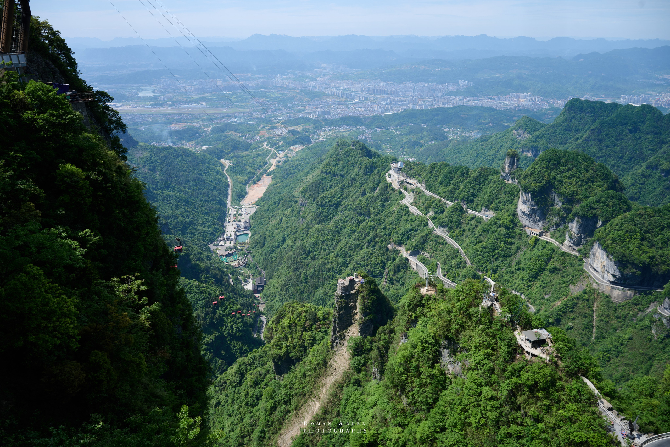 Heaven’s Gate — Zhangjiajie’s Iconic Mountain