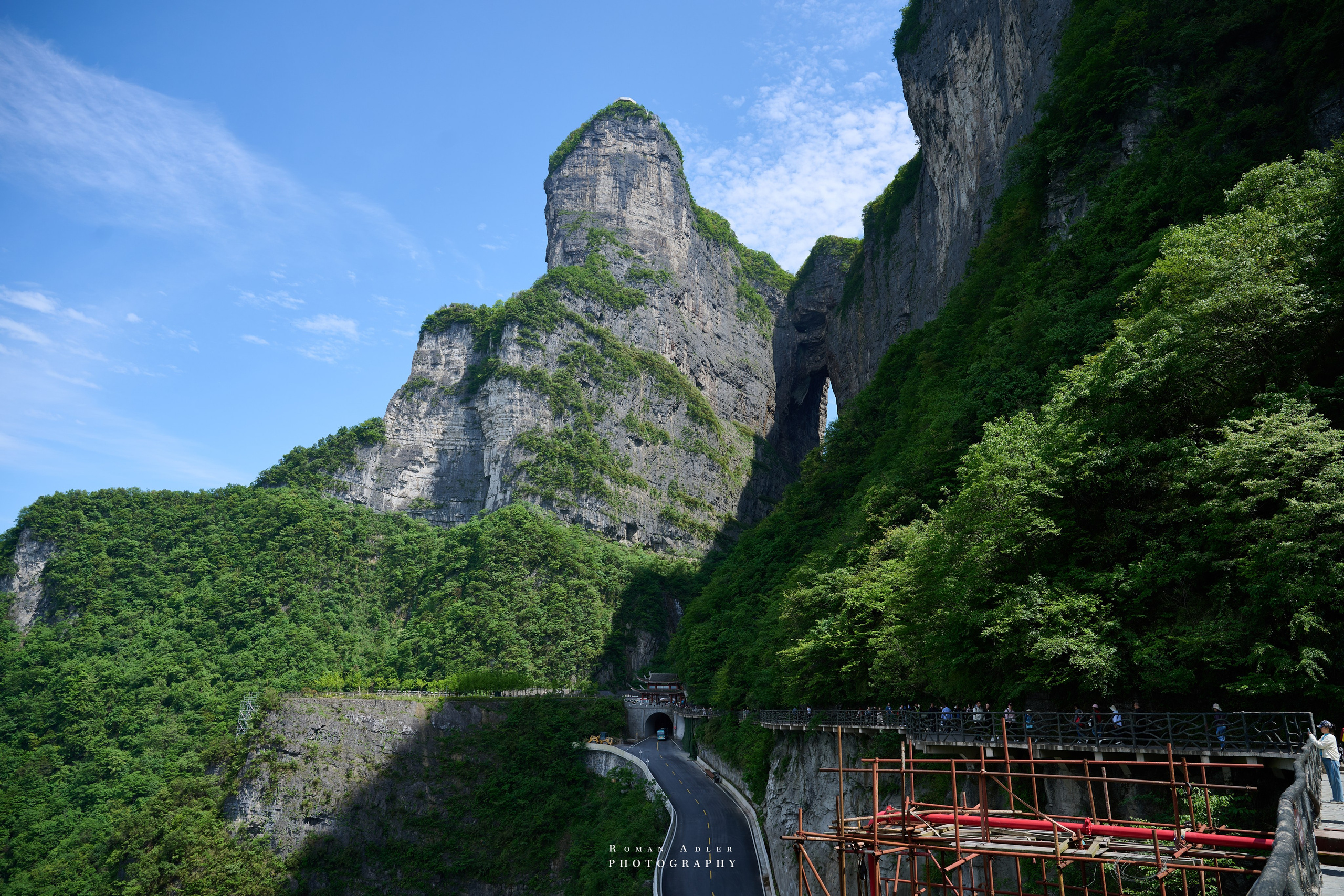 Heaven’s Gate — Zhangjiajie’s Iconic Mountain