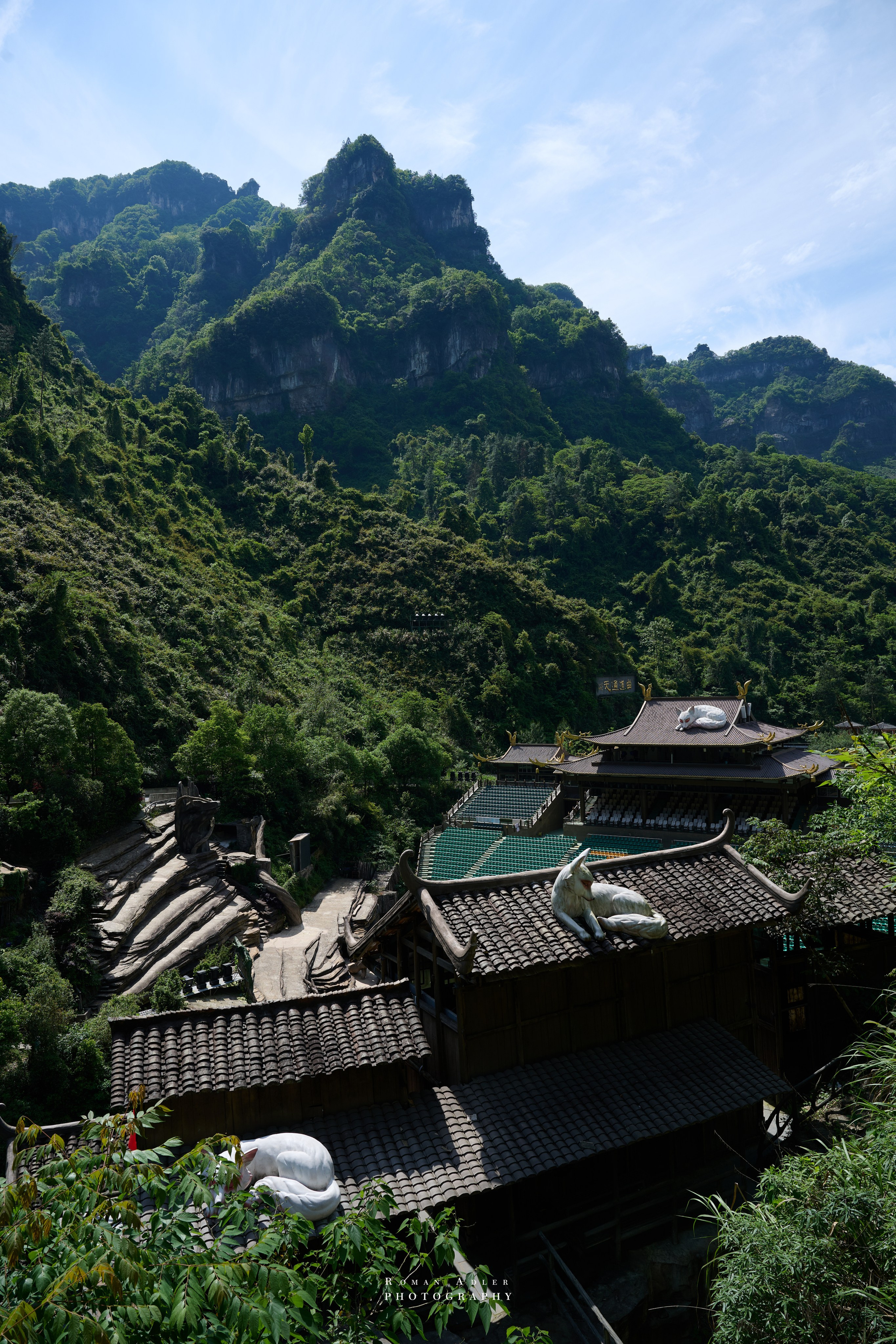 Heaven’s Gate — Zhangjiajie’s Iconic Mountain