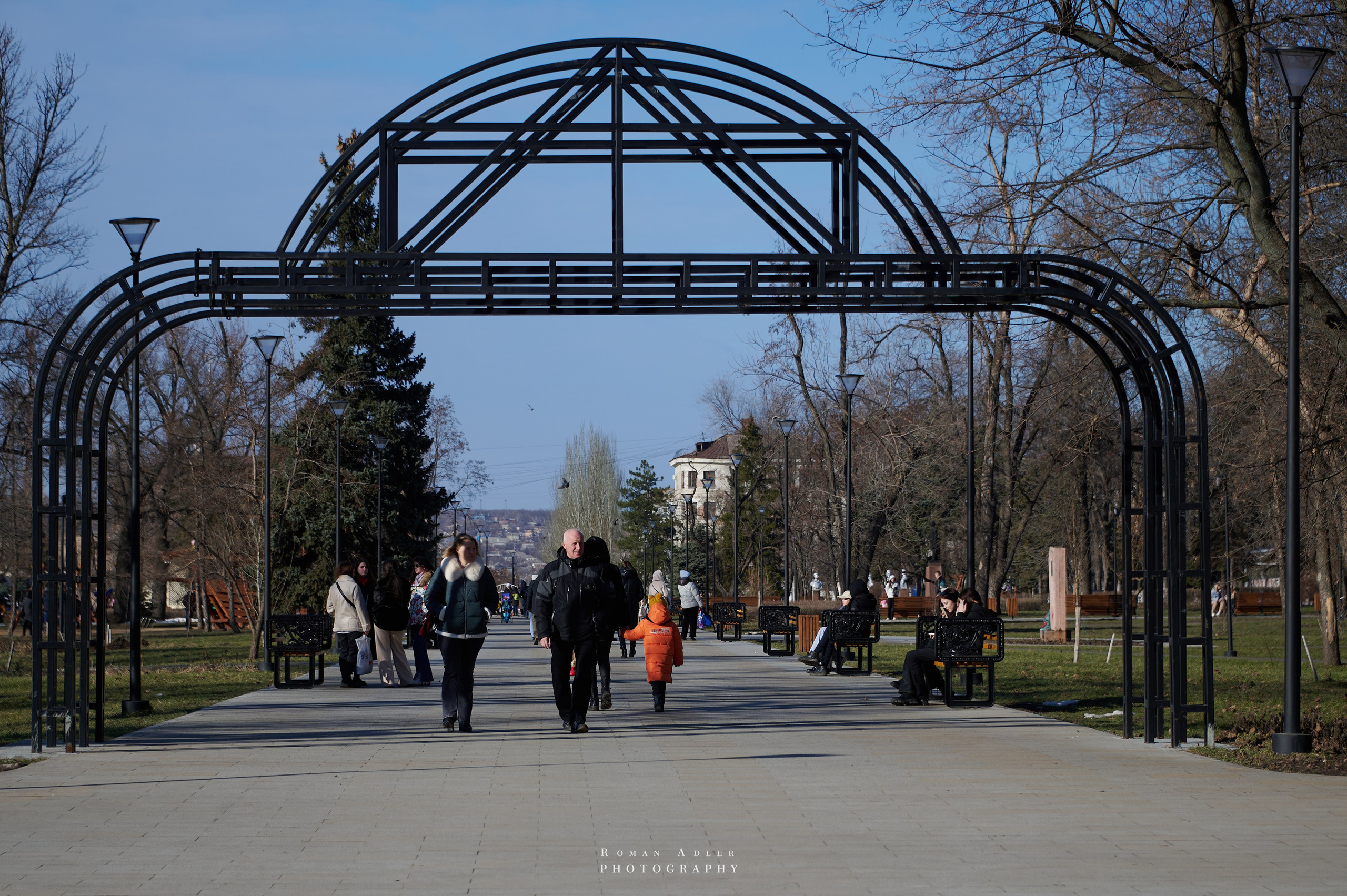 Планета без Войн. Фотограф Роман Адлер