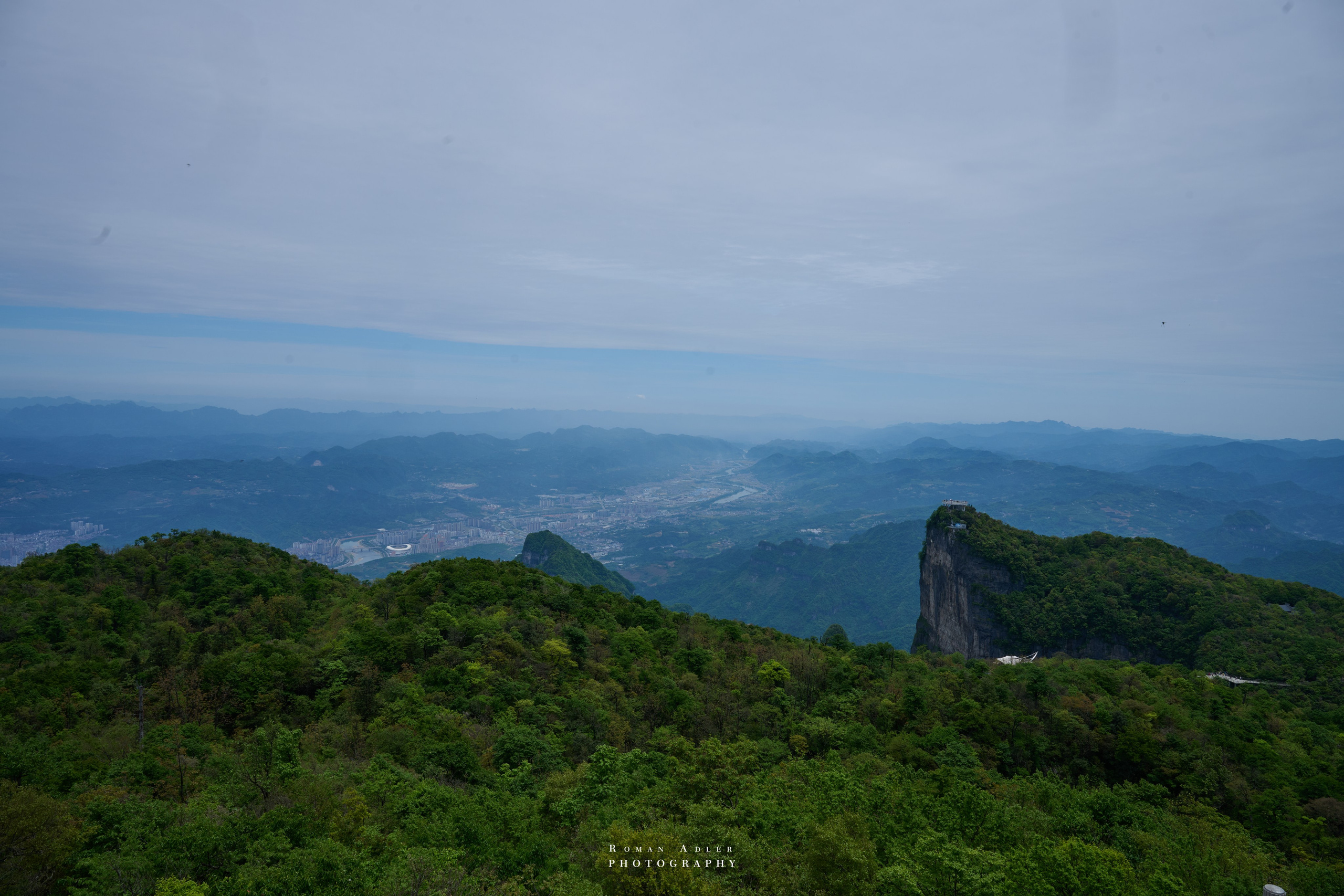 Heaven’s Gate — Zhangjiajie’s Iconic Mountain