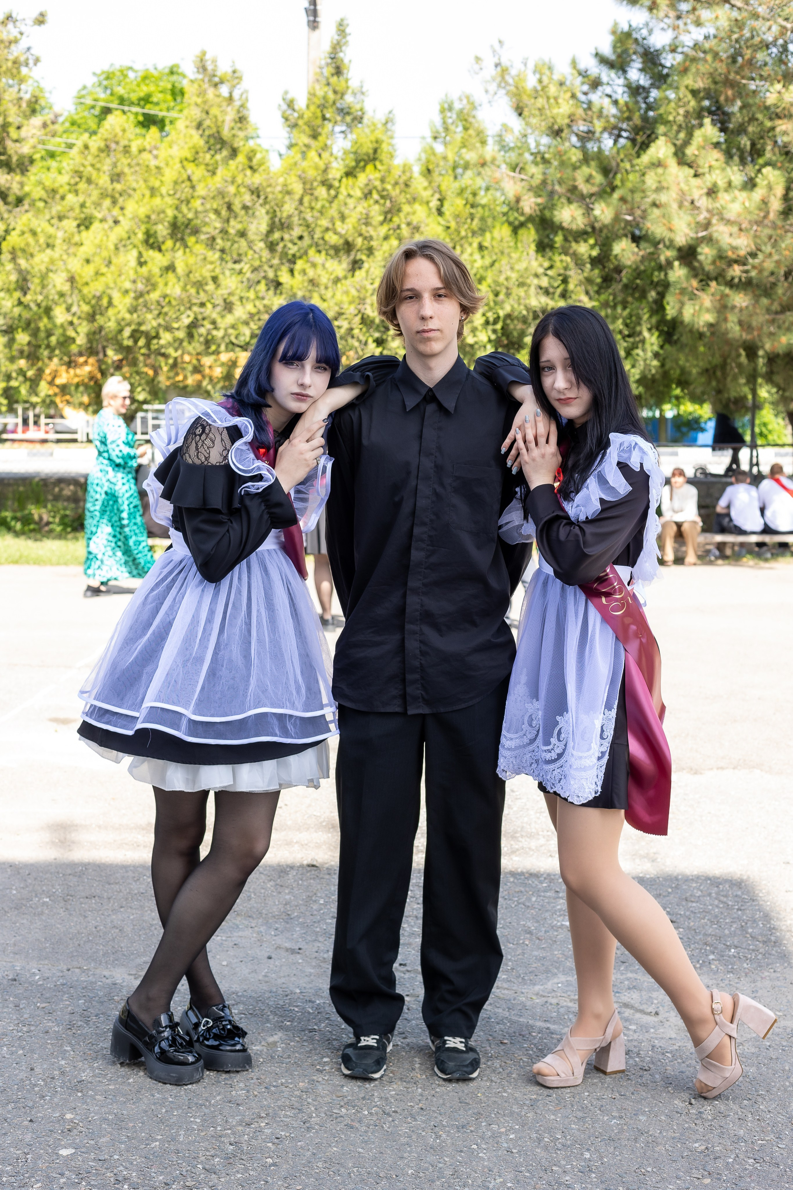 Последний звонок. Выпускные альбомы Майкоп, Краснодар Елена Золотарева