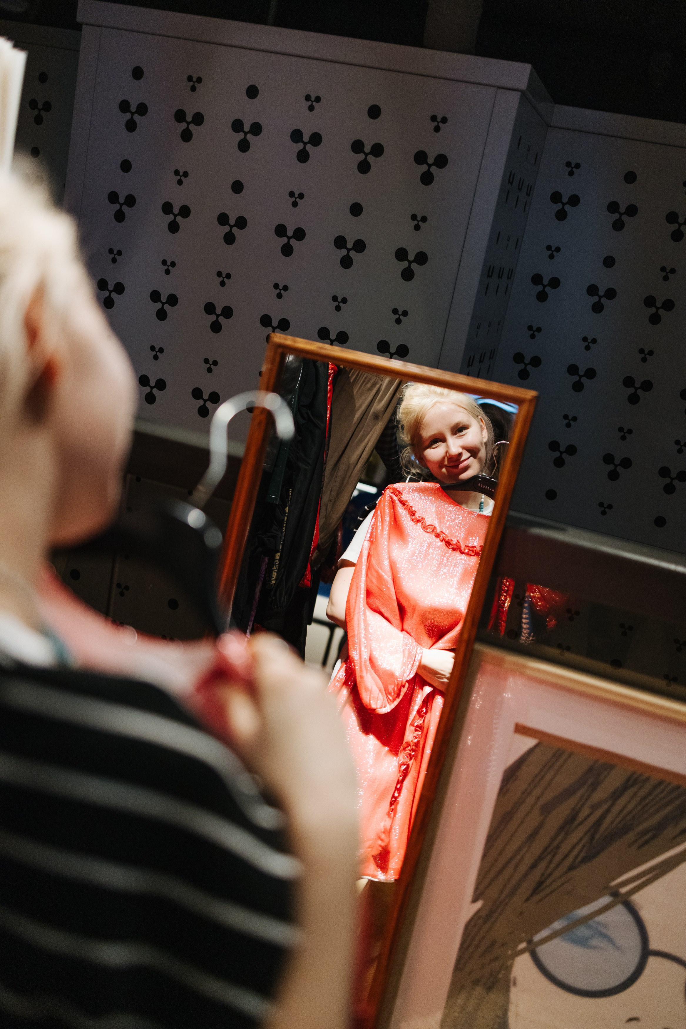 23–24 декабря 2023 в «Три вокзала. Депо» / День 2 / фото Валерий Белобеев. Фотоотчеты «Ламбада-маркета»