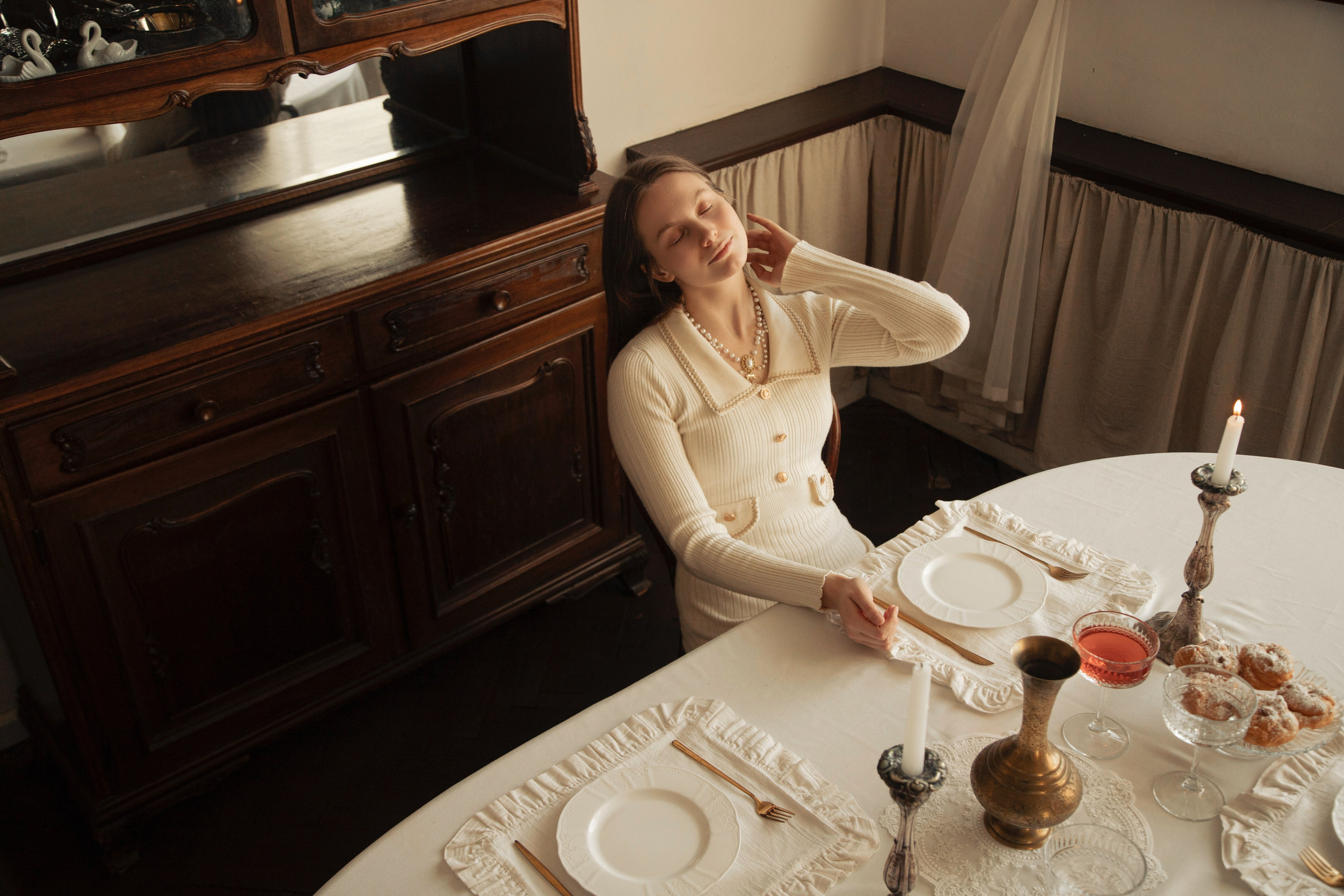 ЖЕНСКИЕ ПОРТРЕТЫ